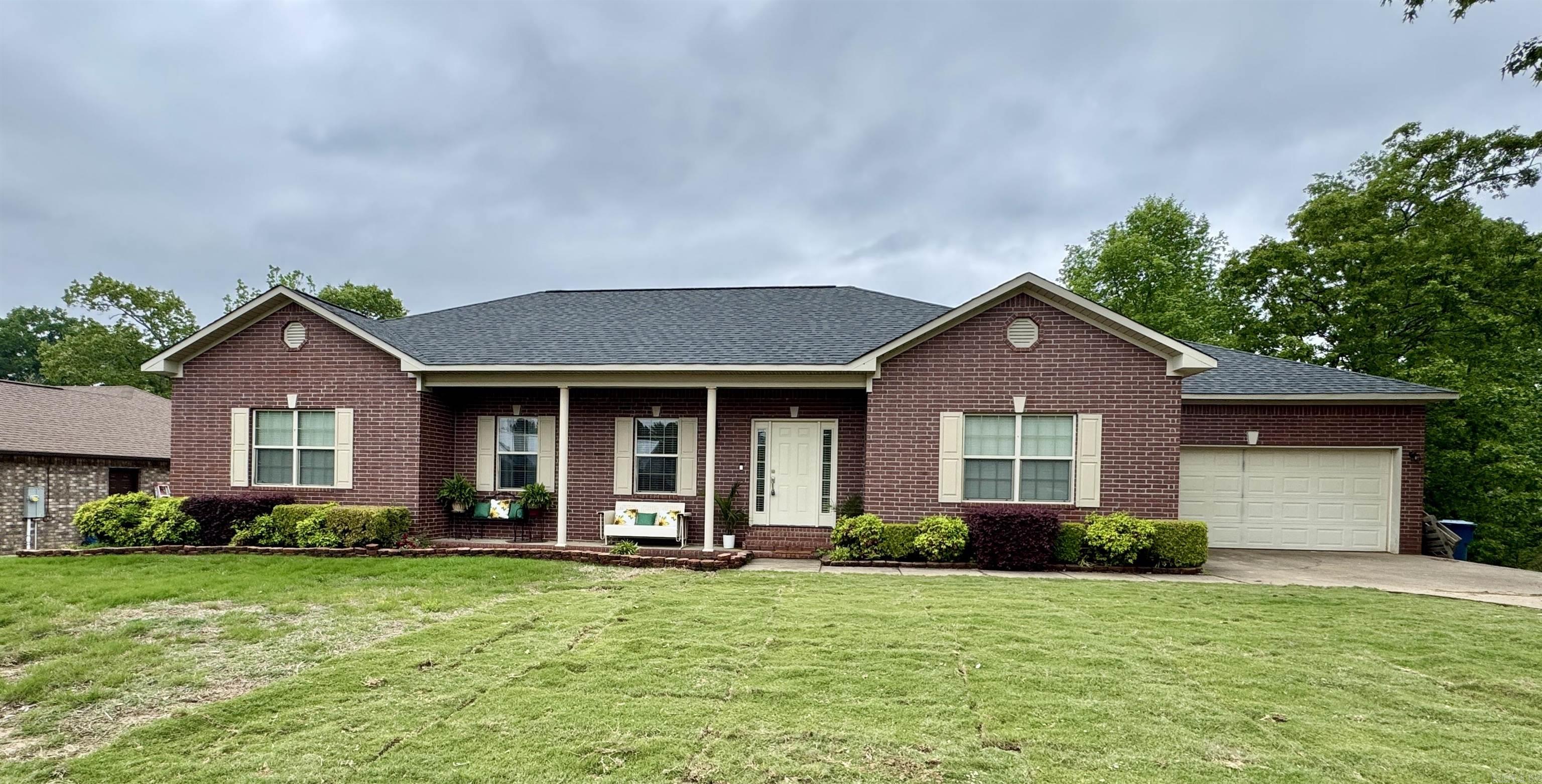 Royal Oaks - Residential