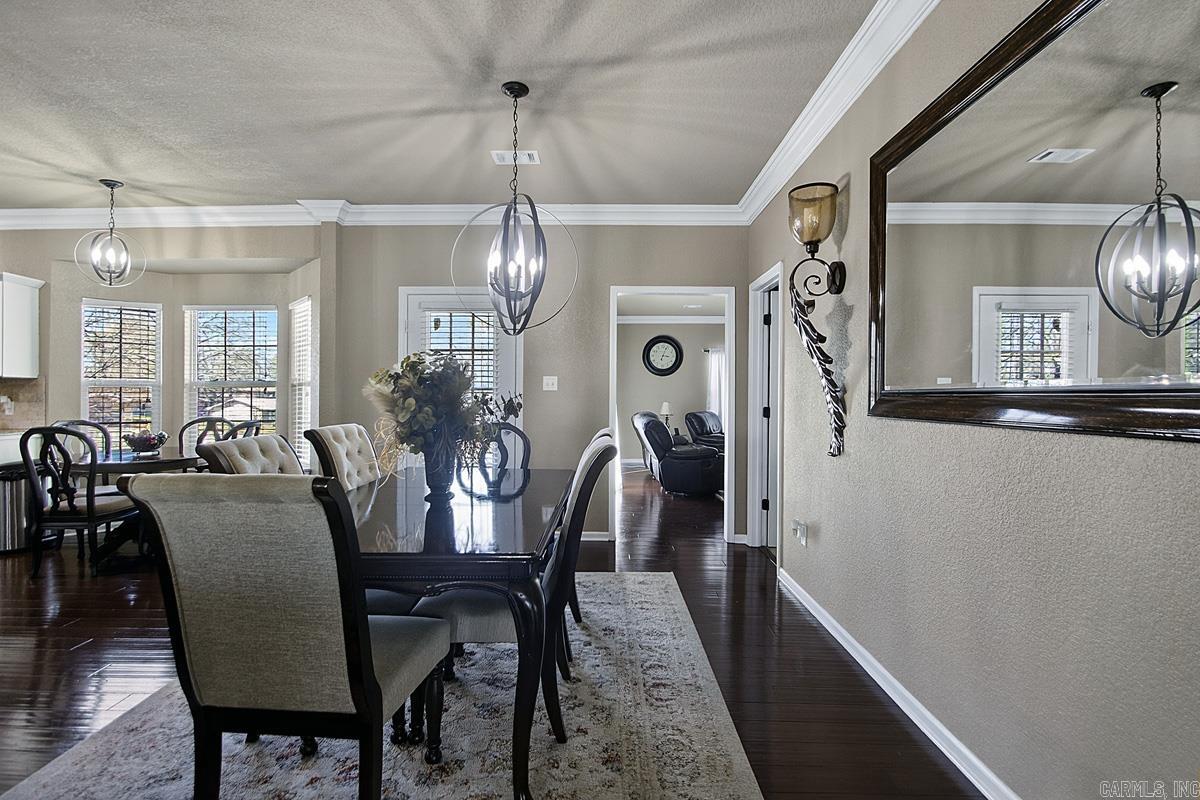 Royal Oaks - Residential