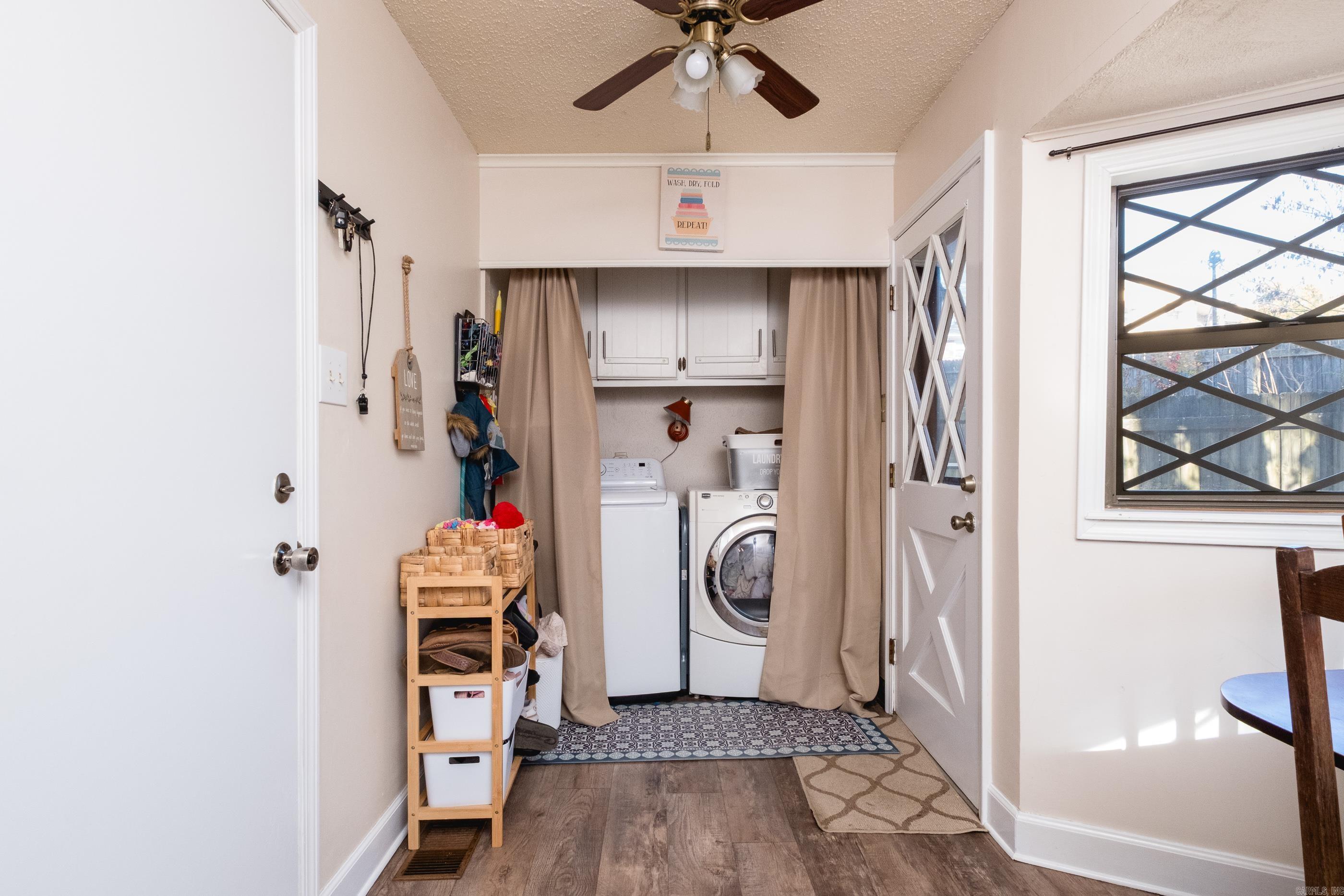 PLEASANT VIEW - Residential