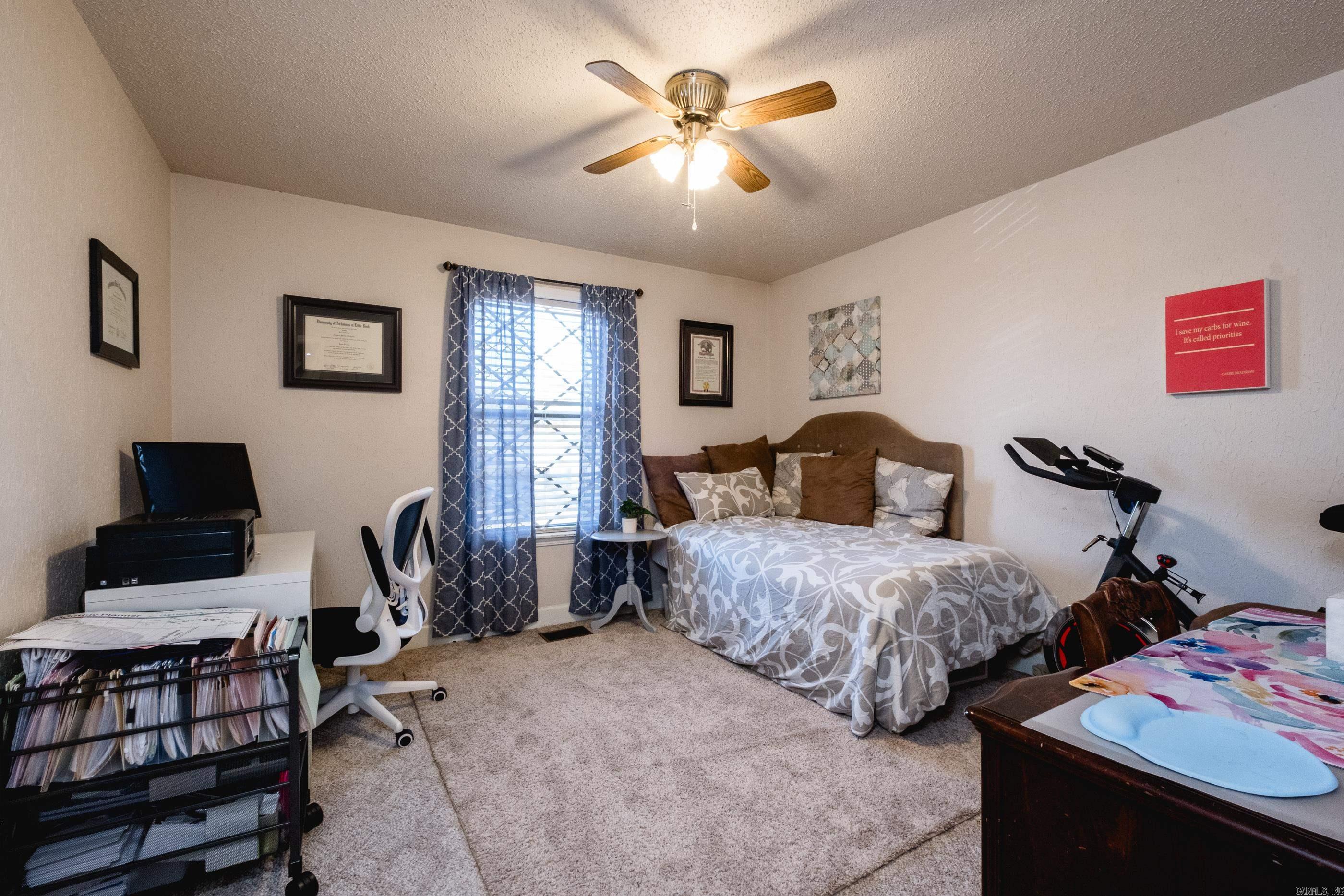 PLEASANT VIEW - Residential