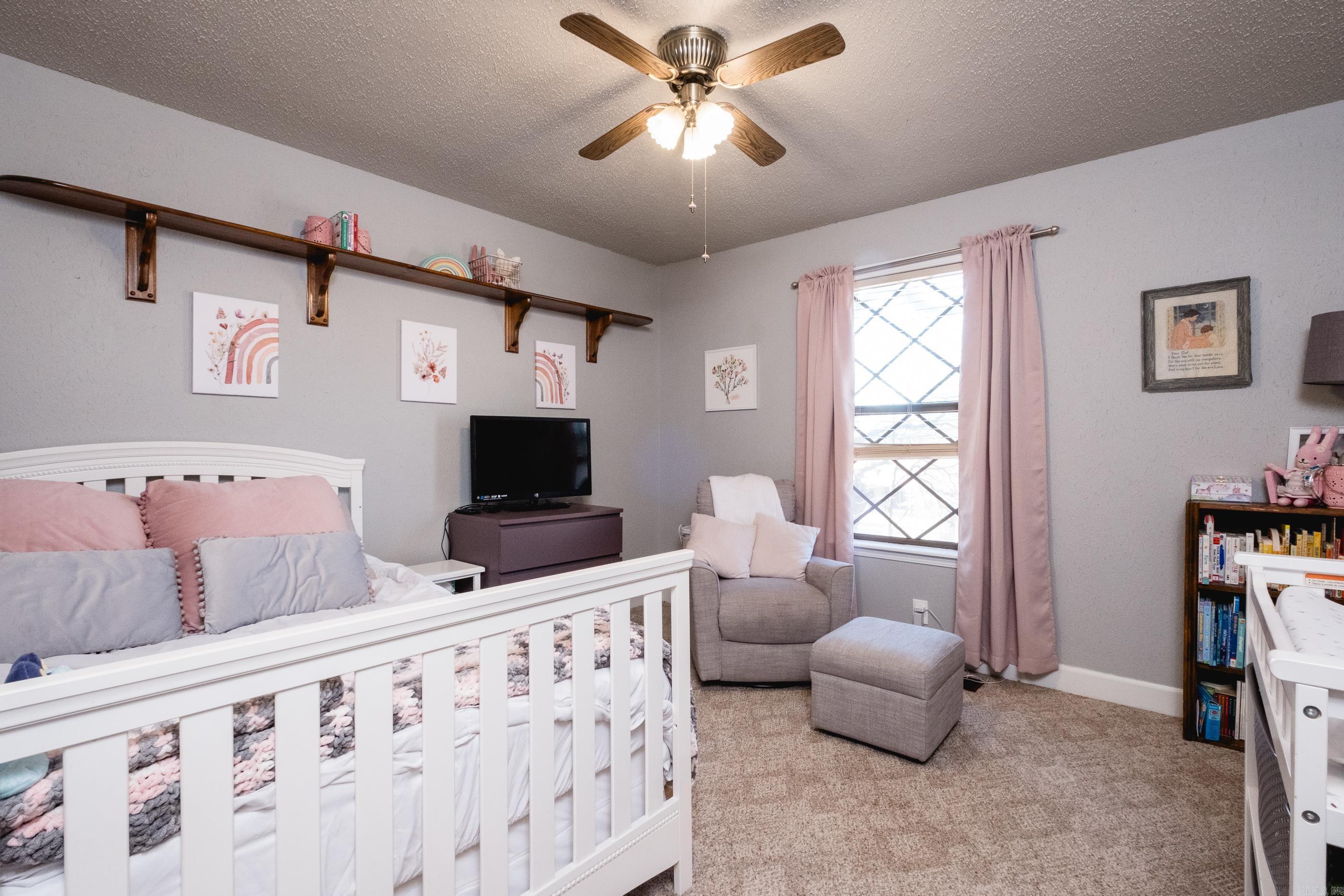 PLEASANT VIEW - Residential