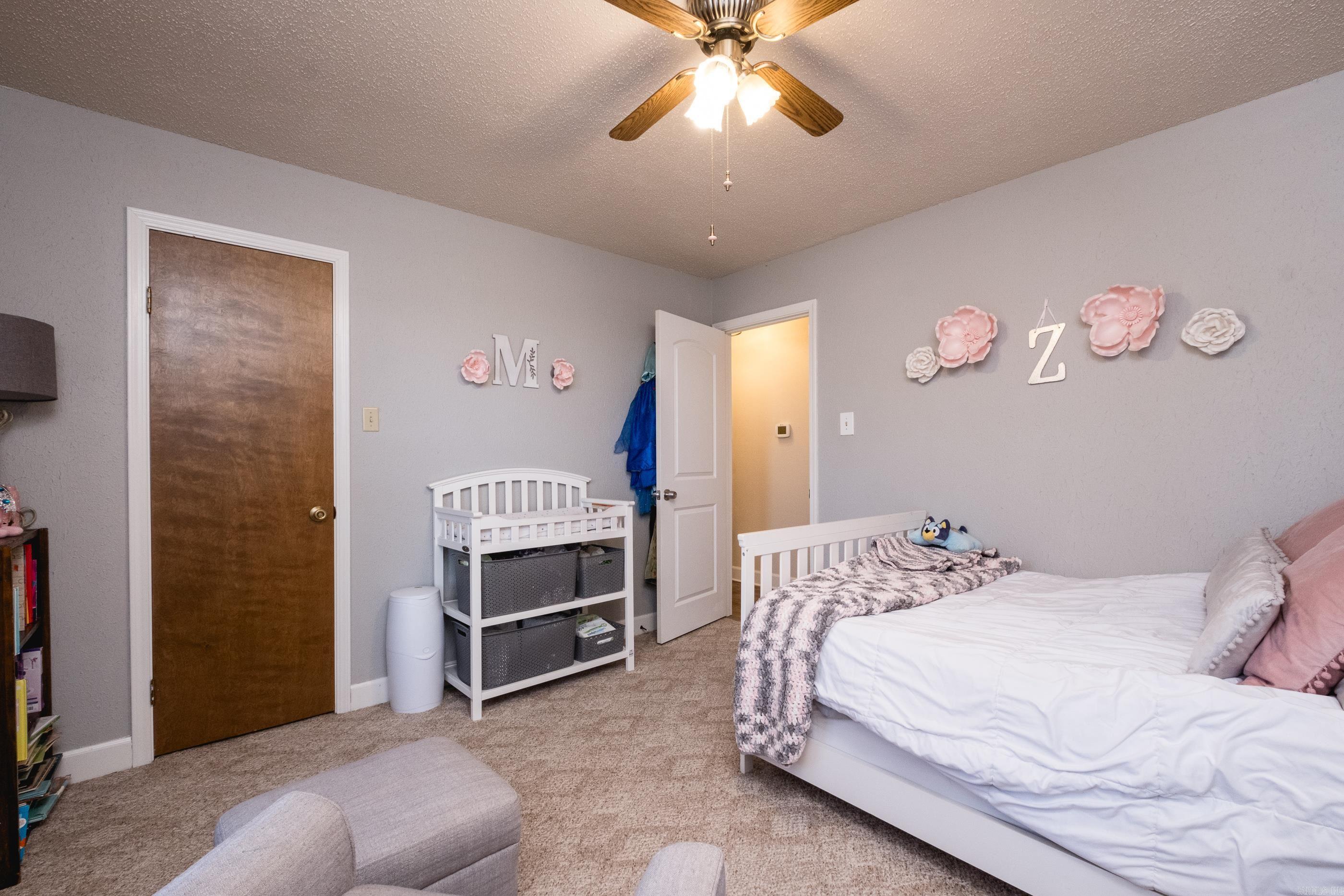 PLEASANT VIEW - Residential