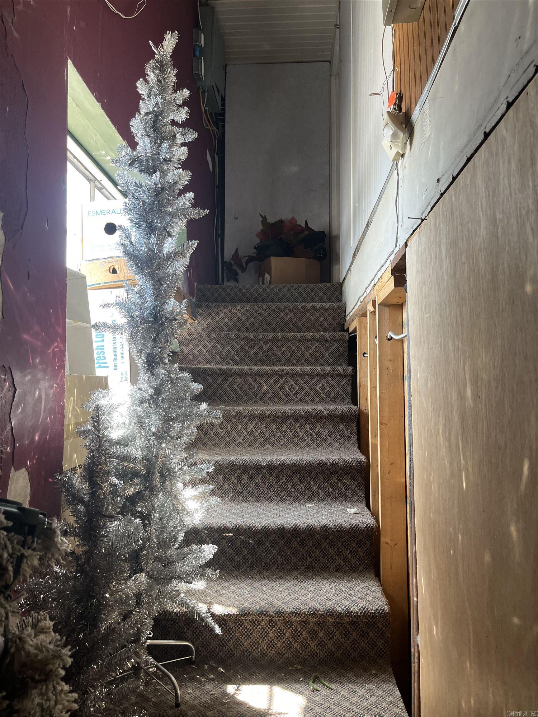 Old Town - Commercial Sale