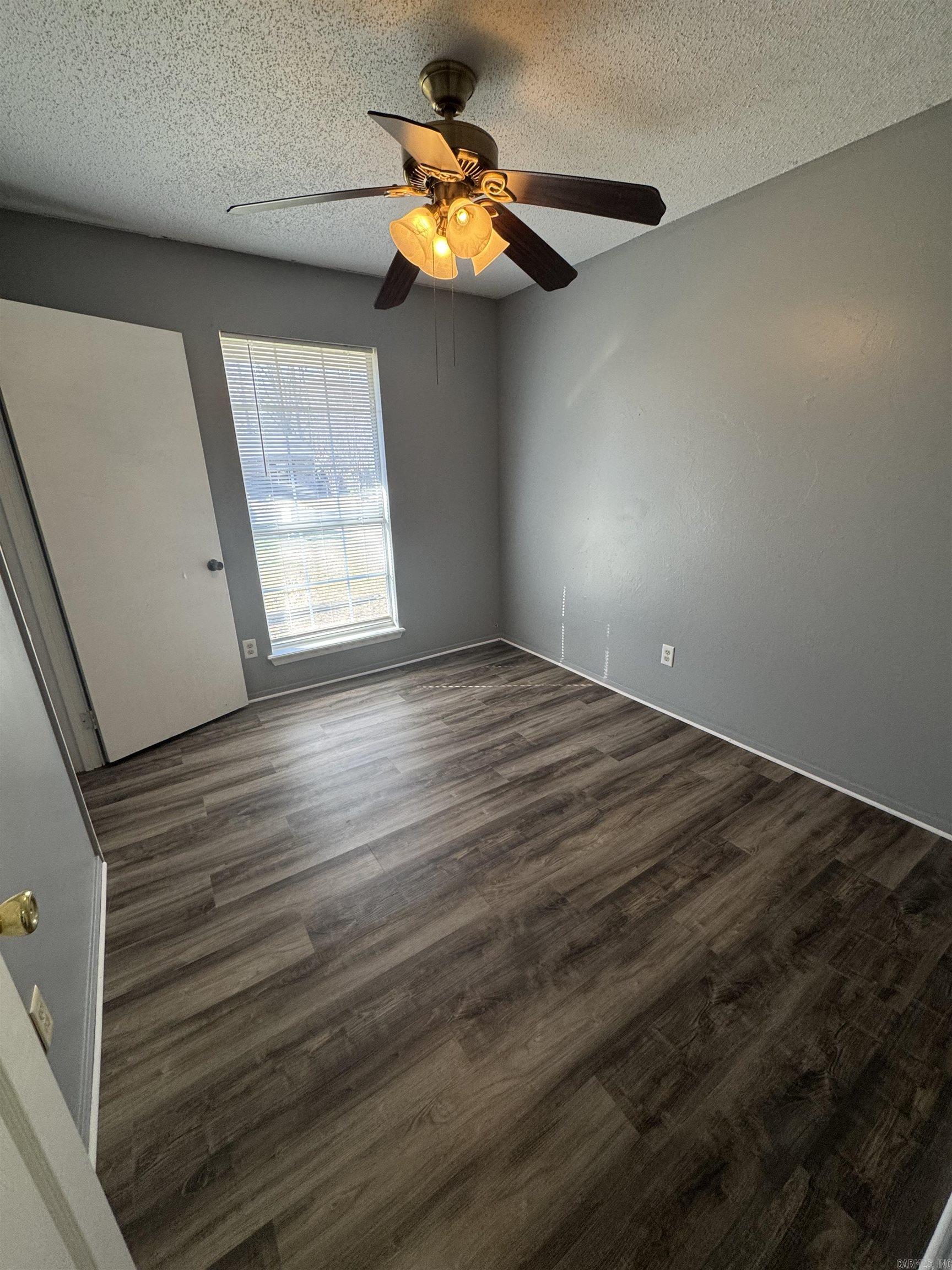 MEADOWLARK - Residential