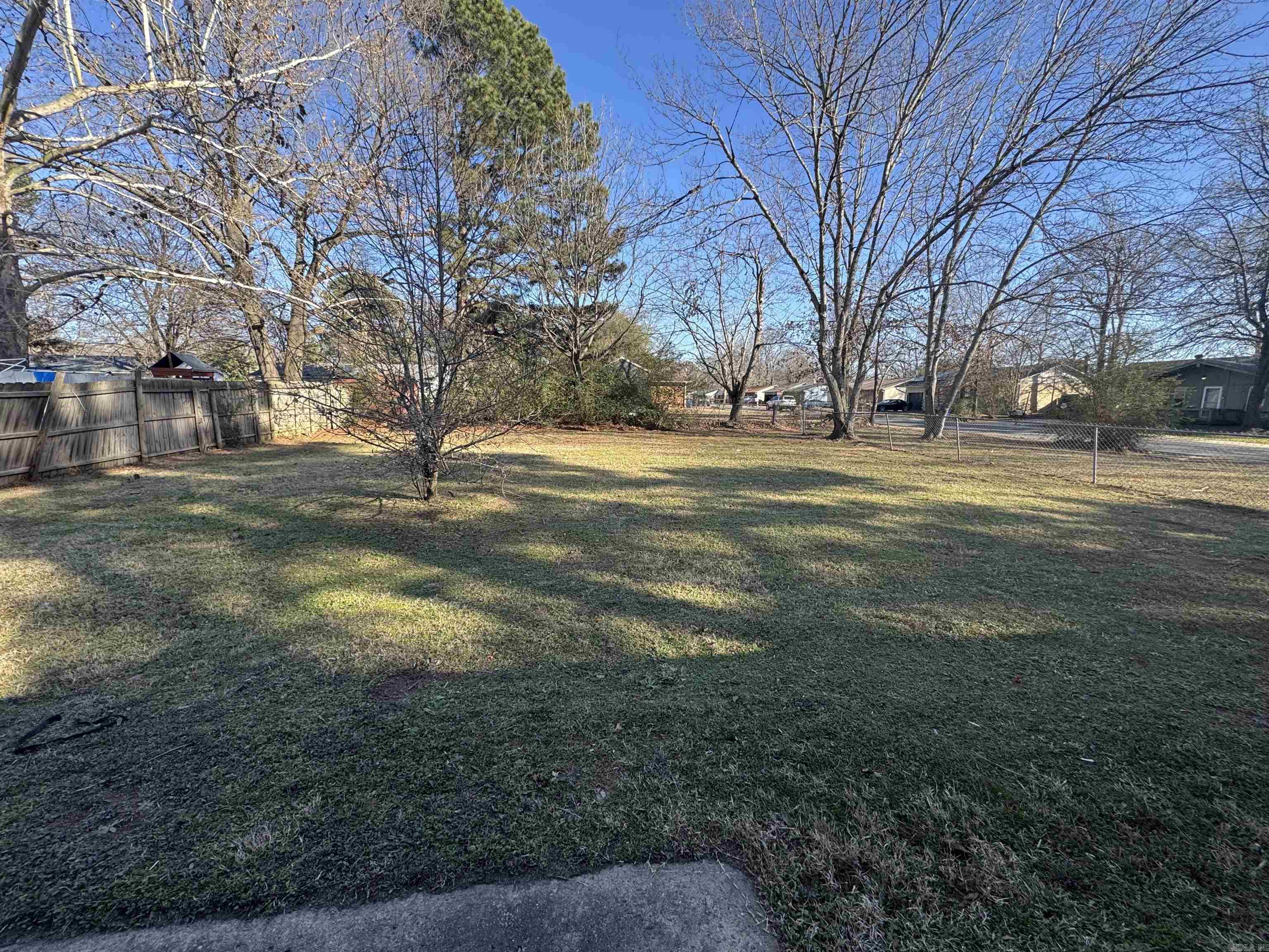 MEADOWLARK - Residential