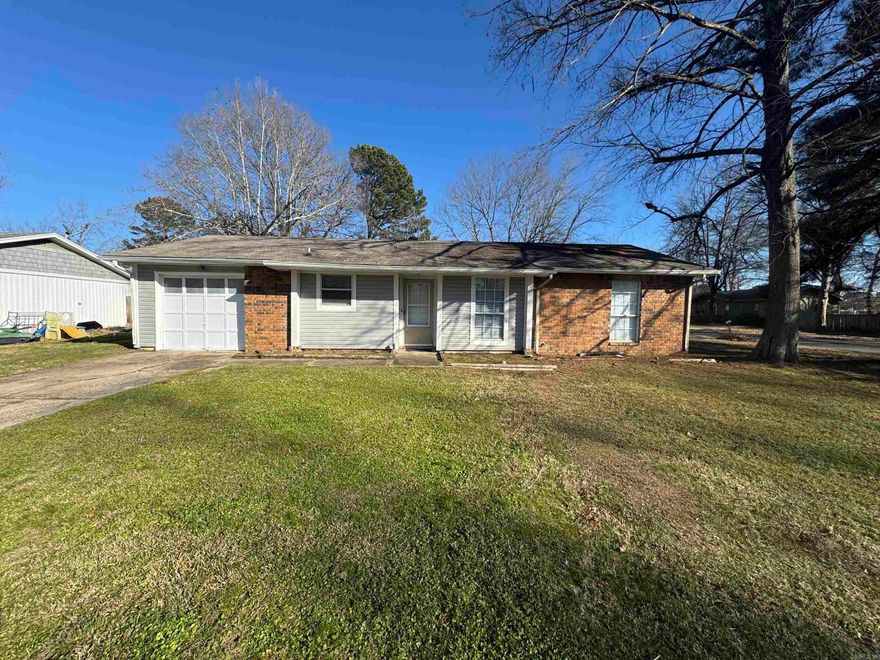 Charming 3 bedroom, 1.5 bathroom home on a corner lot with recent updates. Flooring, paint, and countertops all in 2025. This is a perfect starter home or potential rental. Don't miss this great opportunity.