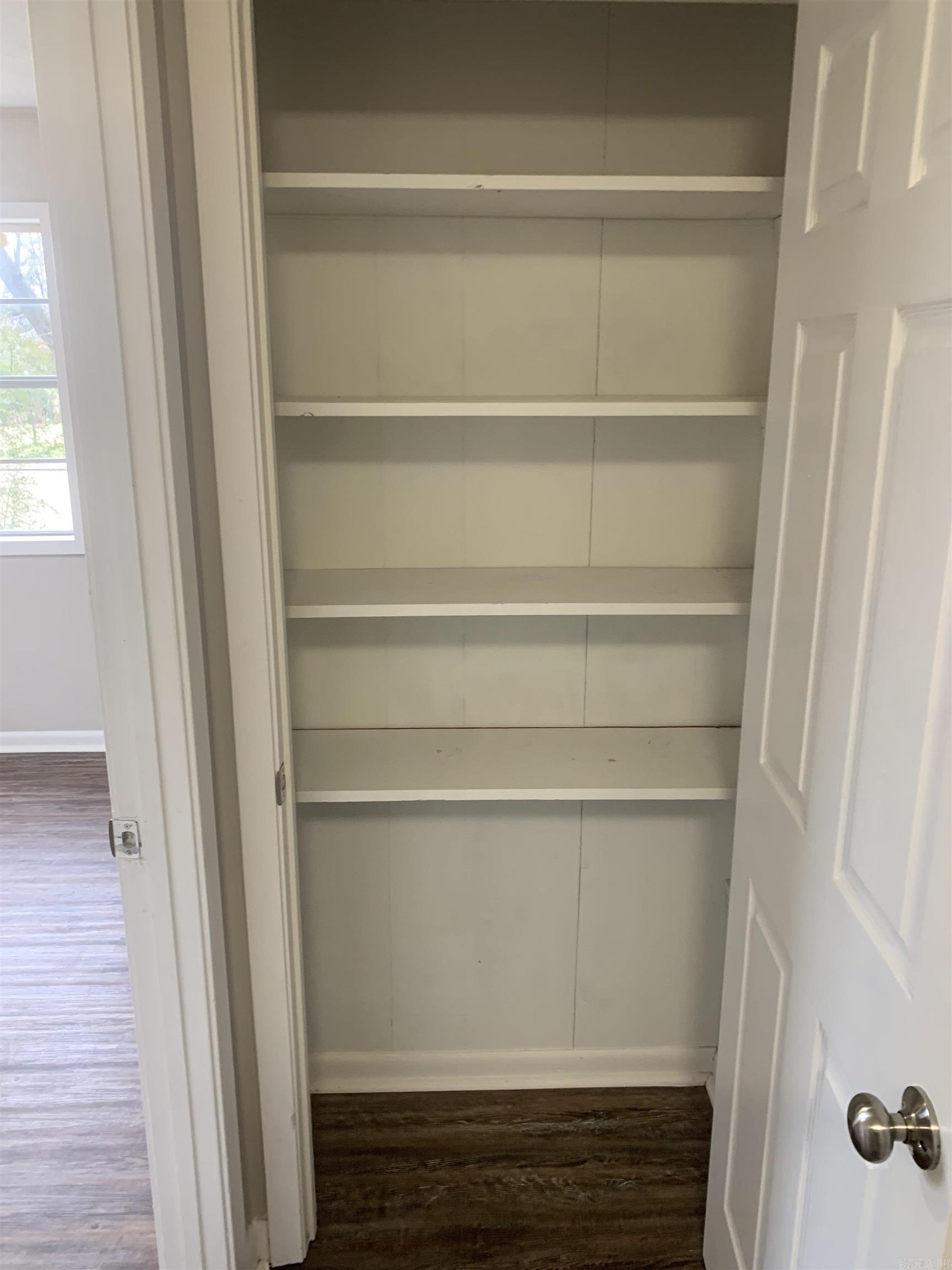 LAPLAZA ACRES - Residential