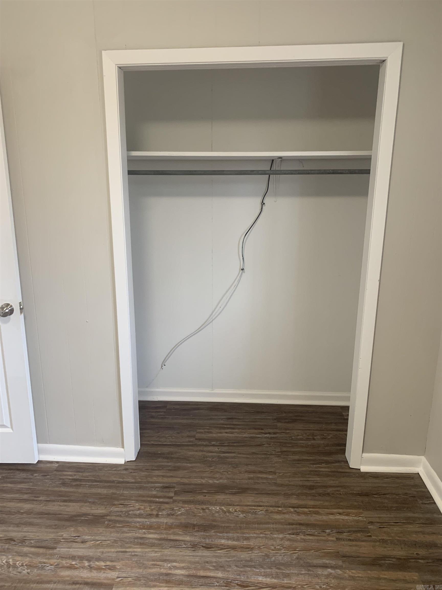 LAPLAZA ACRES - Residential