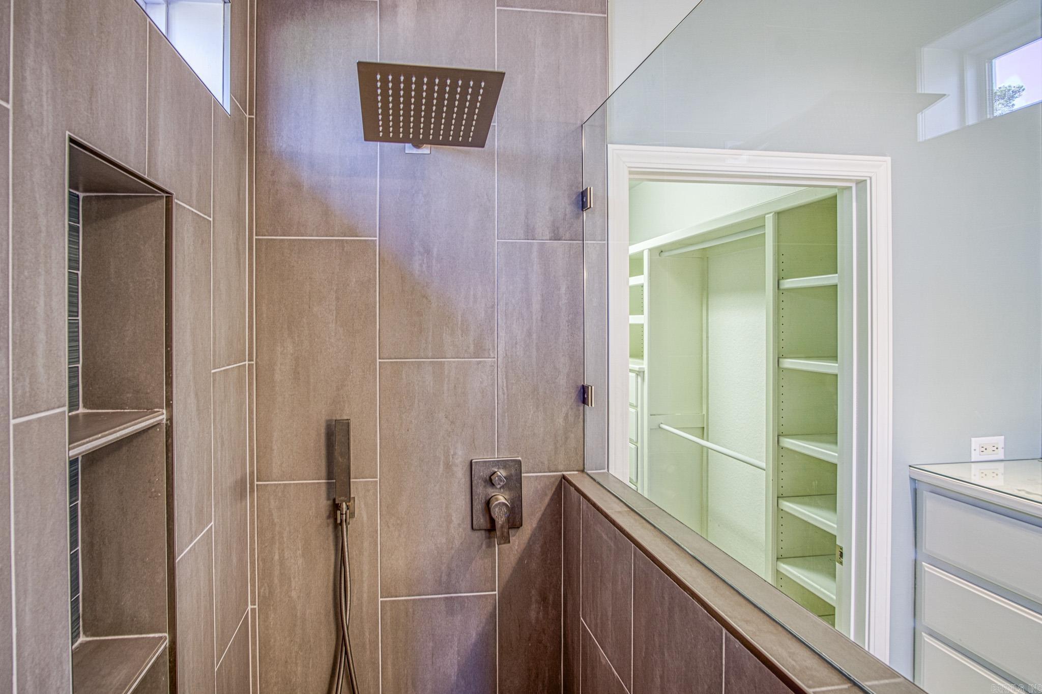 Magellan - Residential