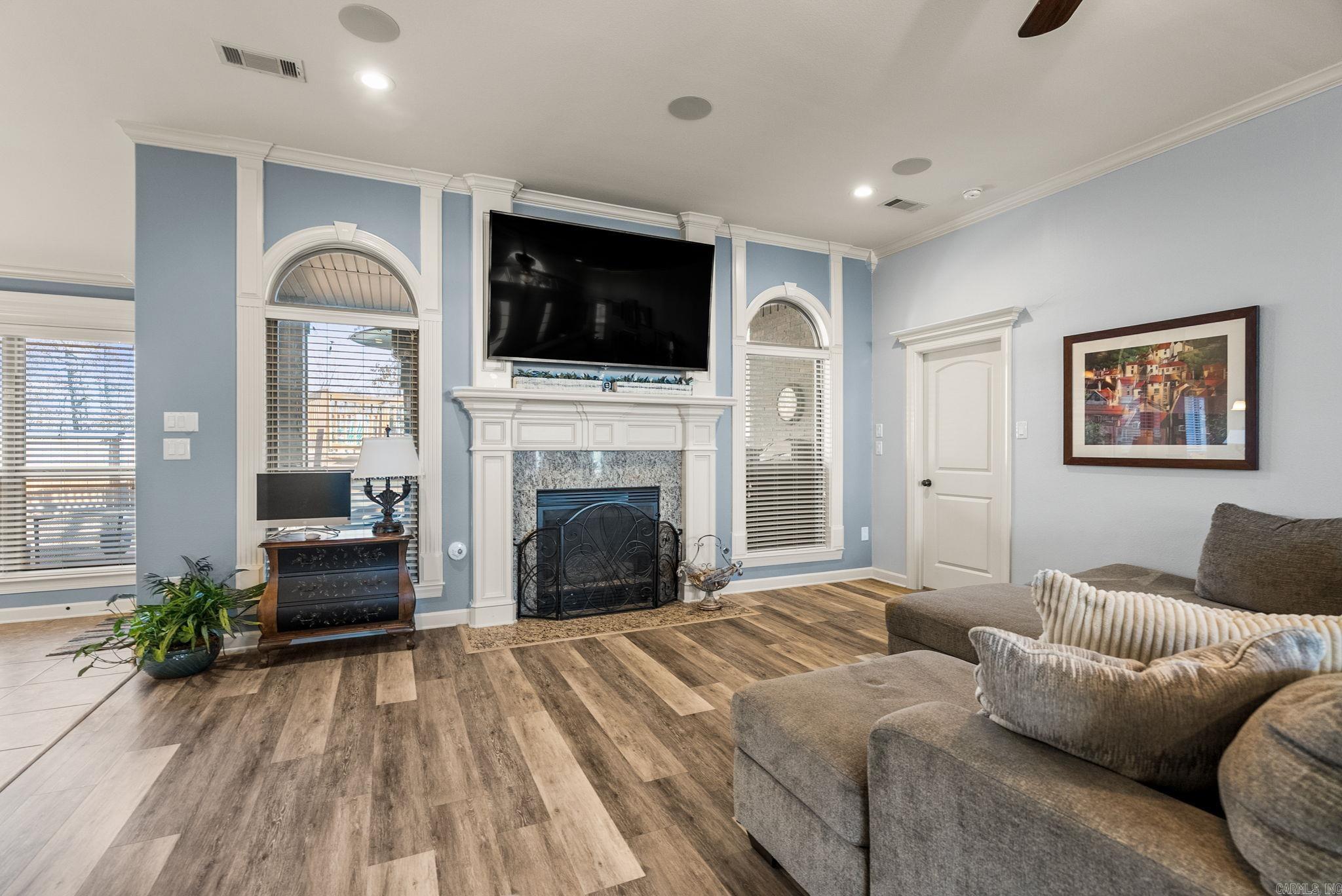 COUNTRY CLUB OF AR-QUARTERS ADDN - Residential