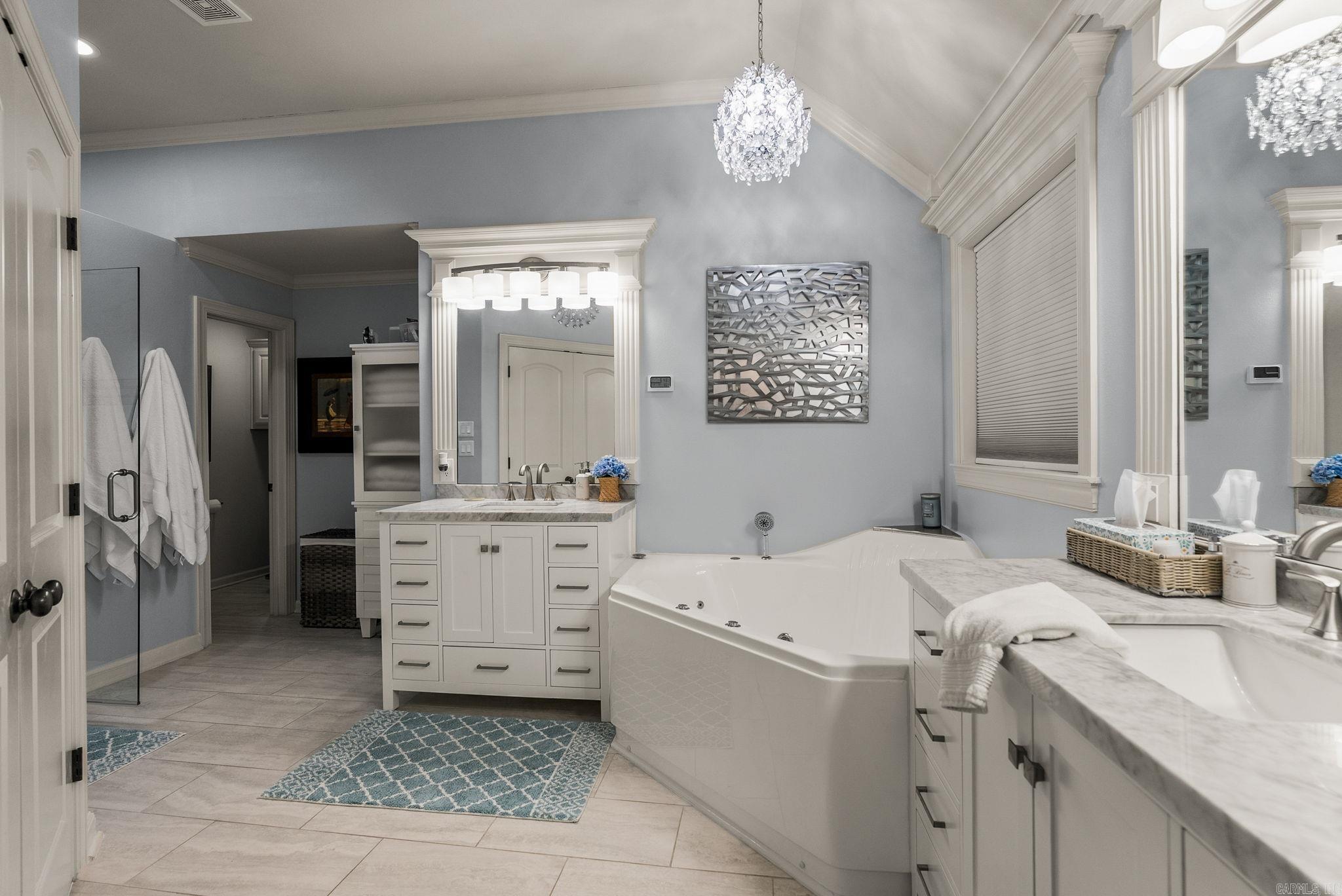 COUNTRY CLUB OF AR-QUARTERS ADDN - Residential