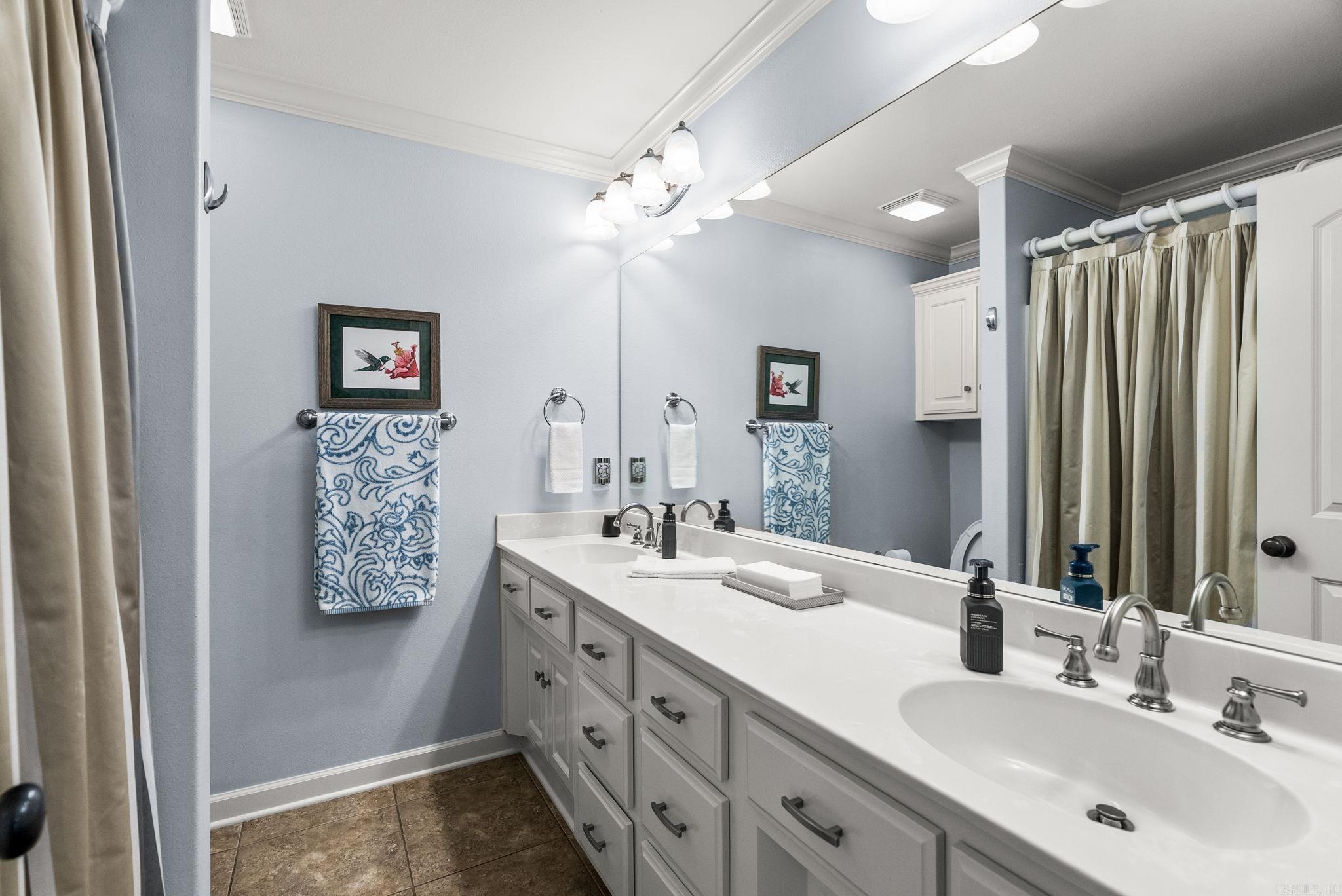 COUNTRY CLUB OF AR-QUARTERS ADDN - Residential