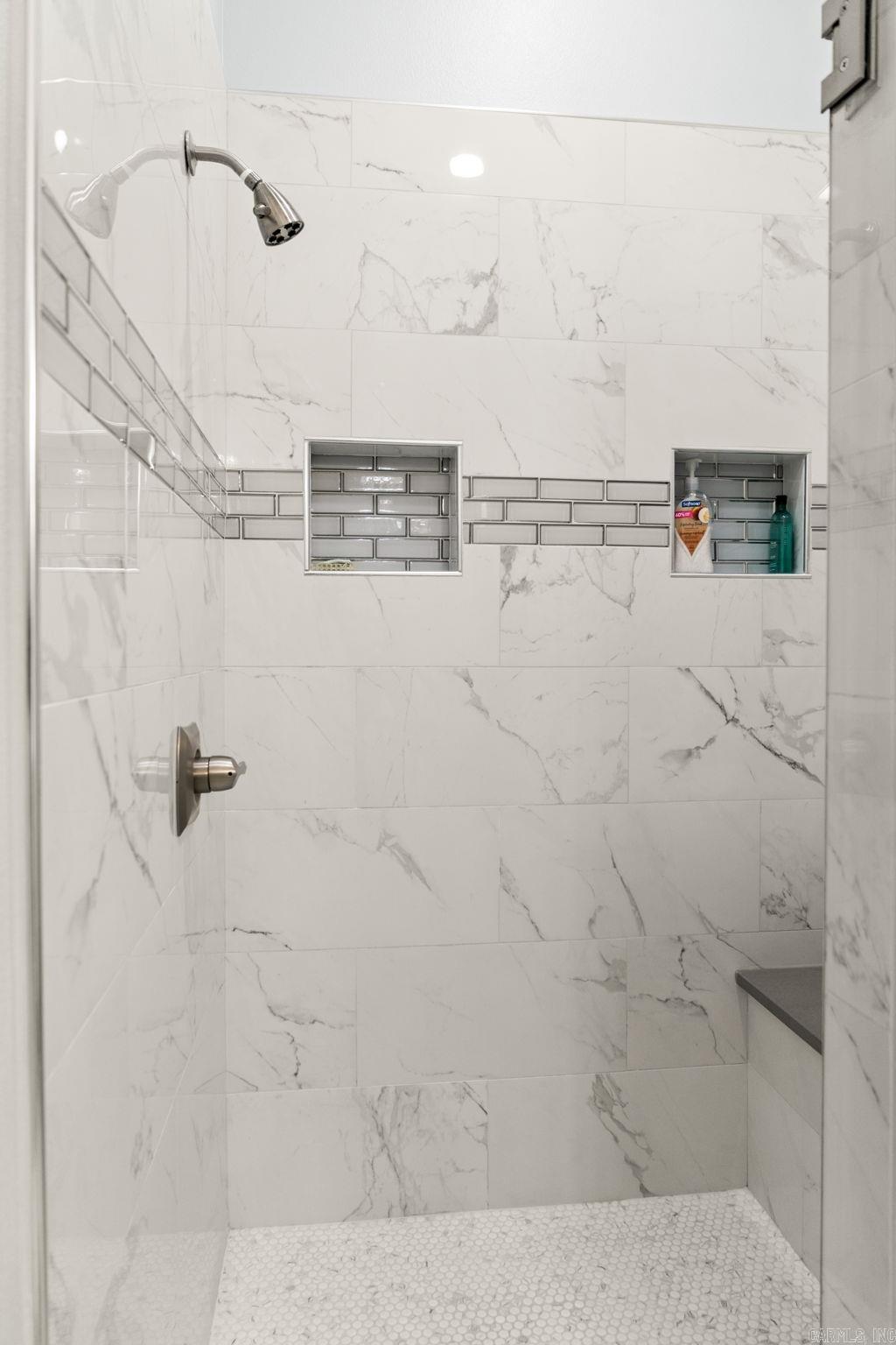 COUNTRY CLUB OF AR-QUARTERS ADDN - Residential