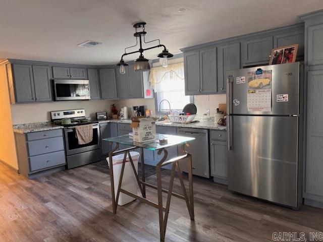 Lawrence - Residential