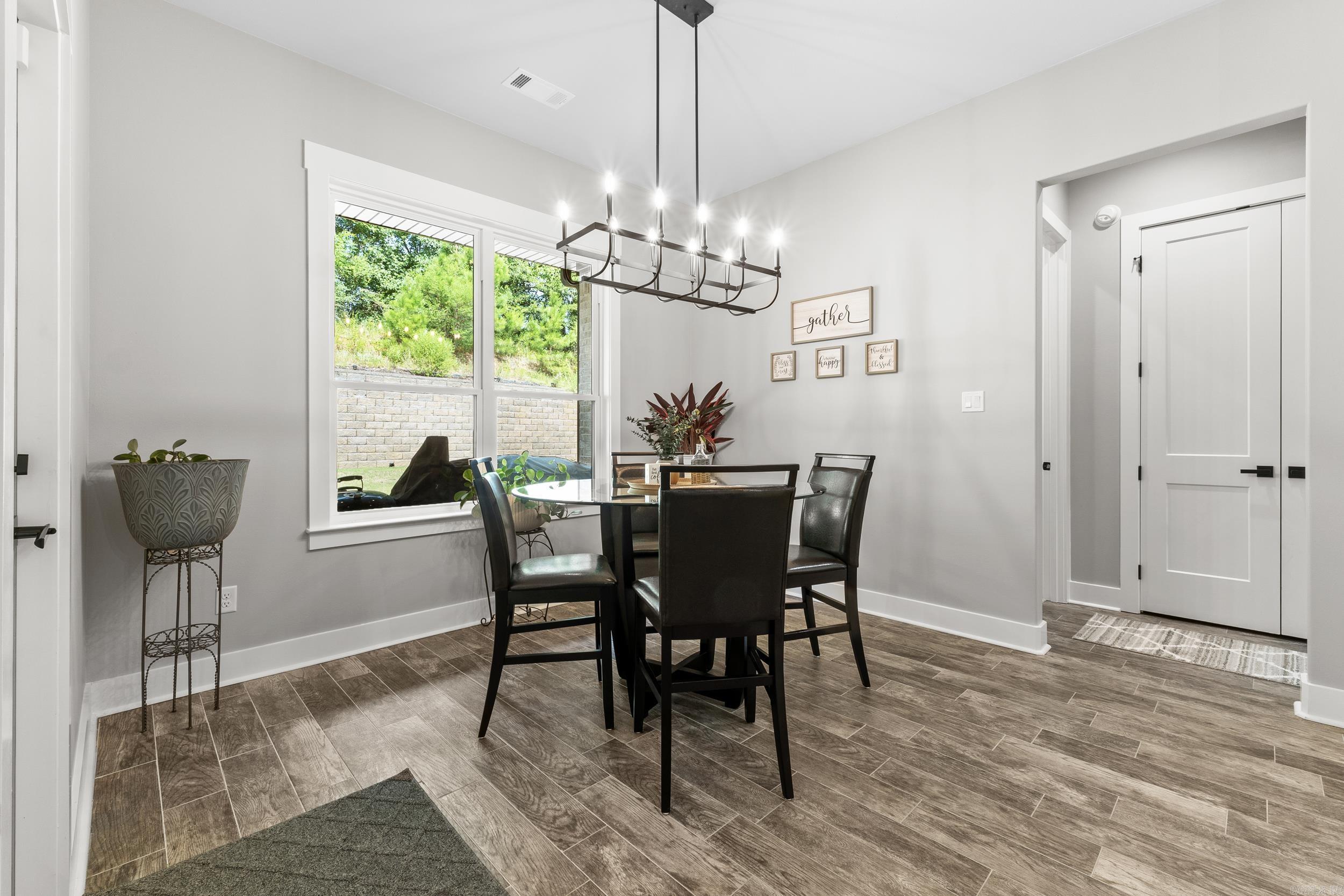 HURRICANE LAKE EST - Residential