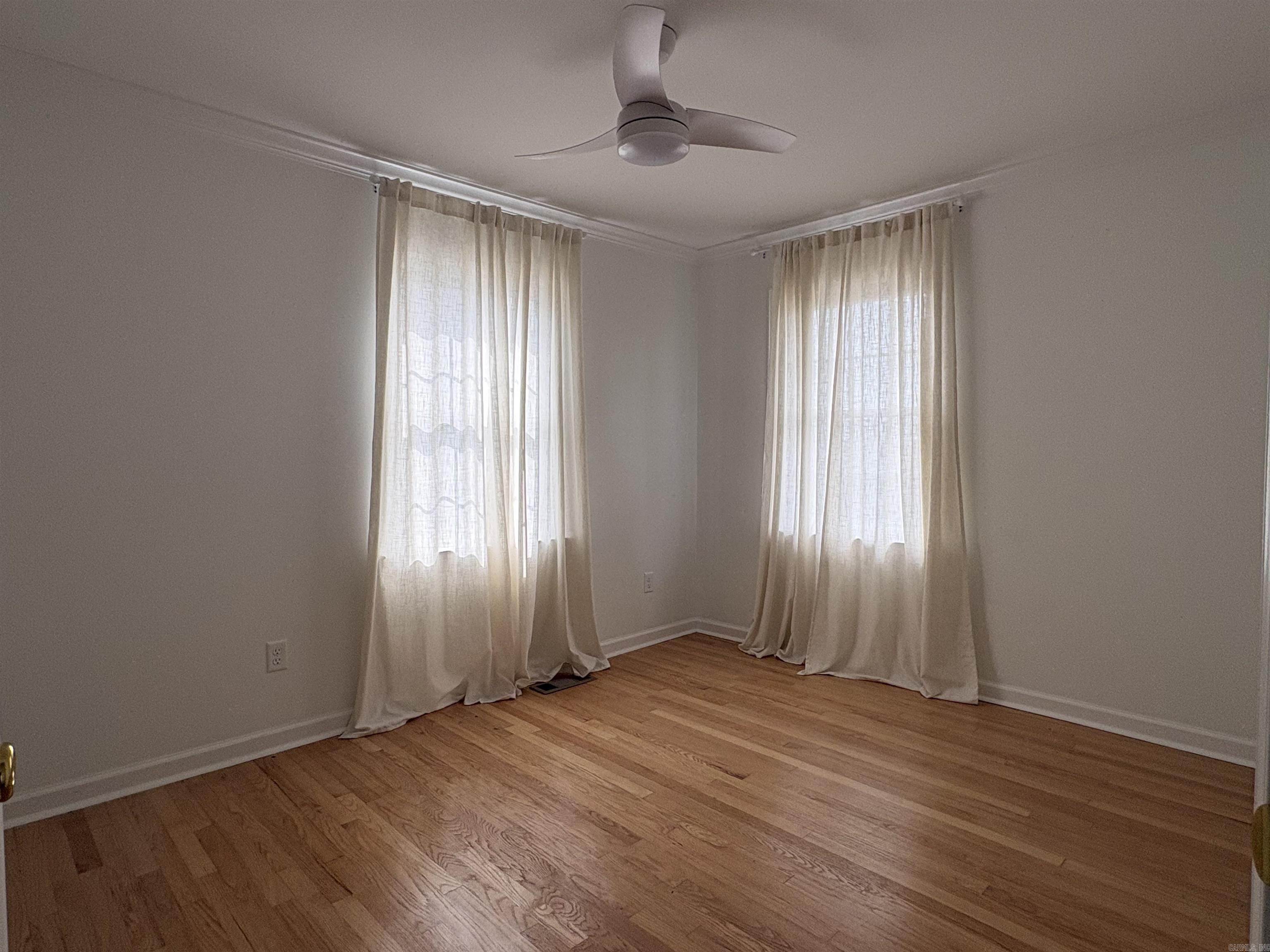 KINGWOOD PLACE - Residential