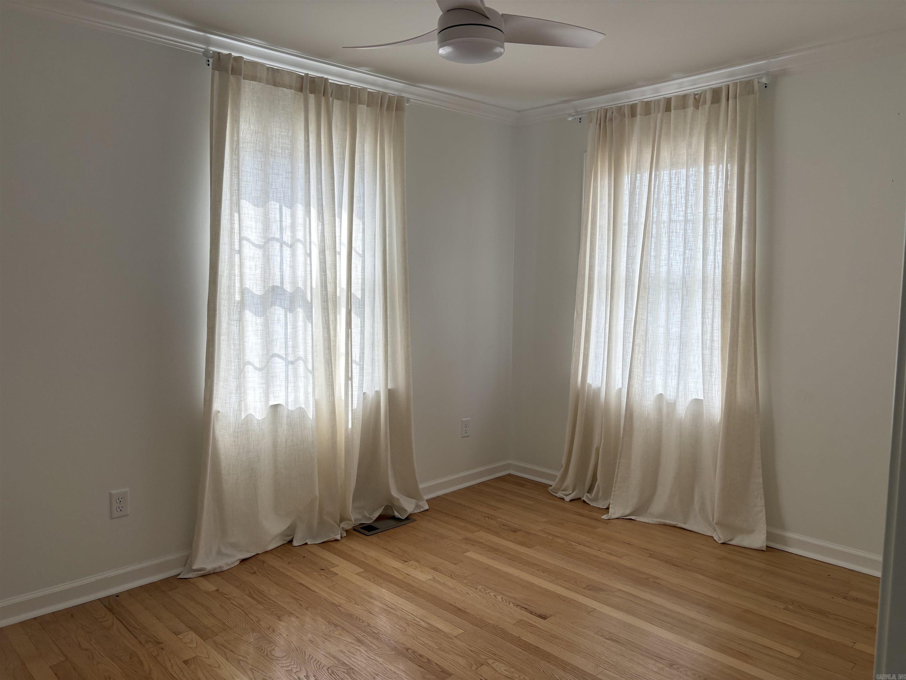 KINGWOOD PLACE - Residential