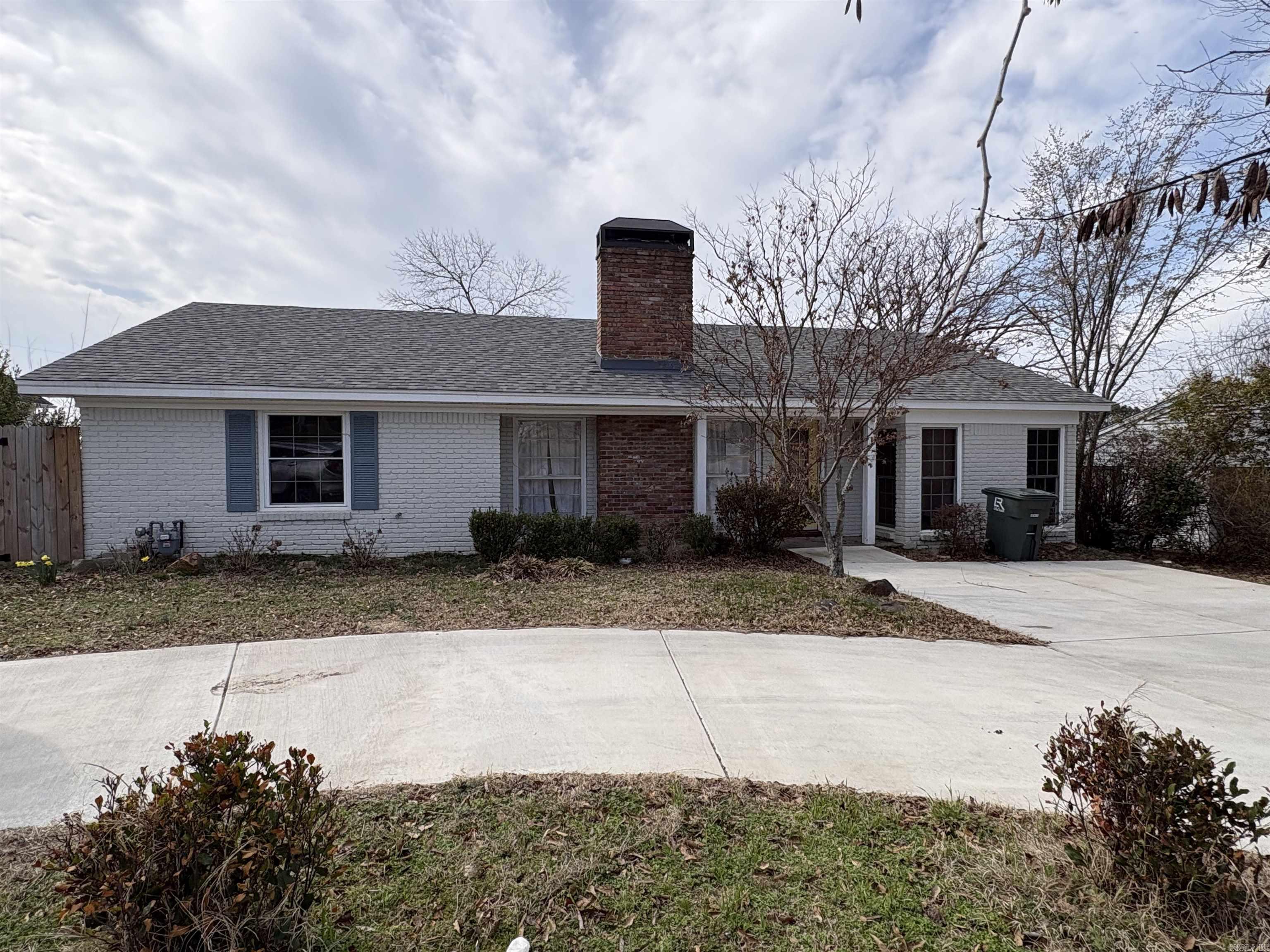 KINGWOOD PLACE - Residential