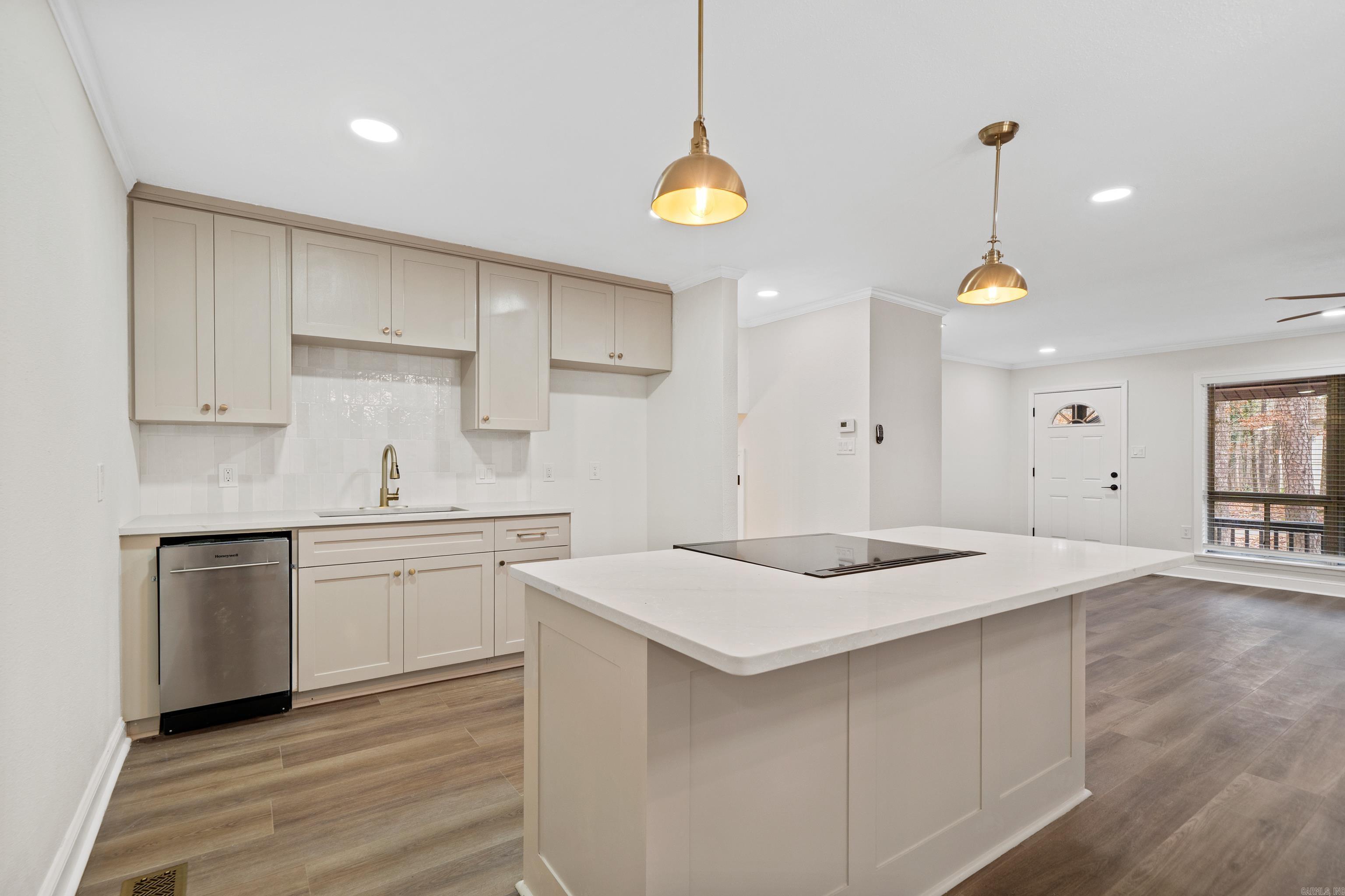 GERONA - Residential