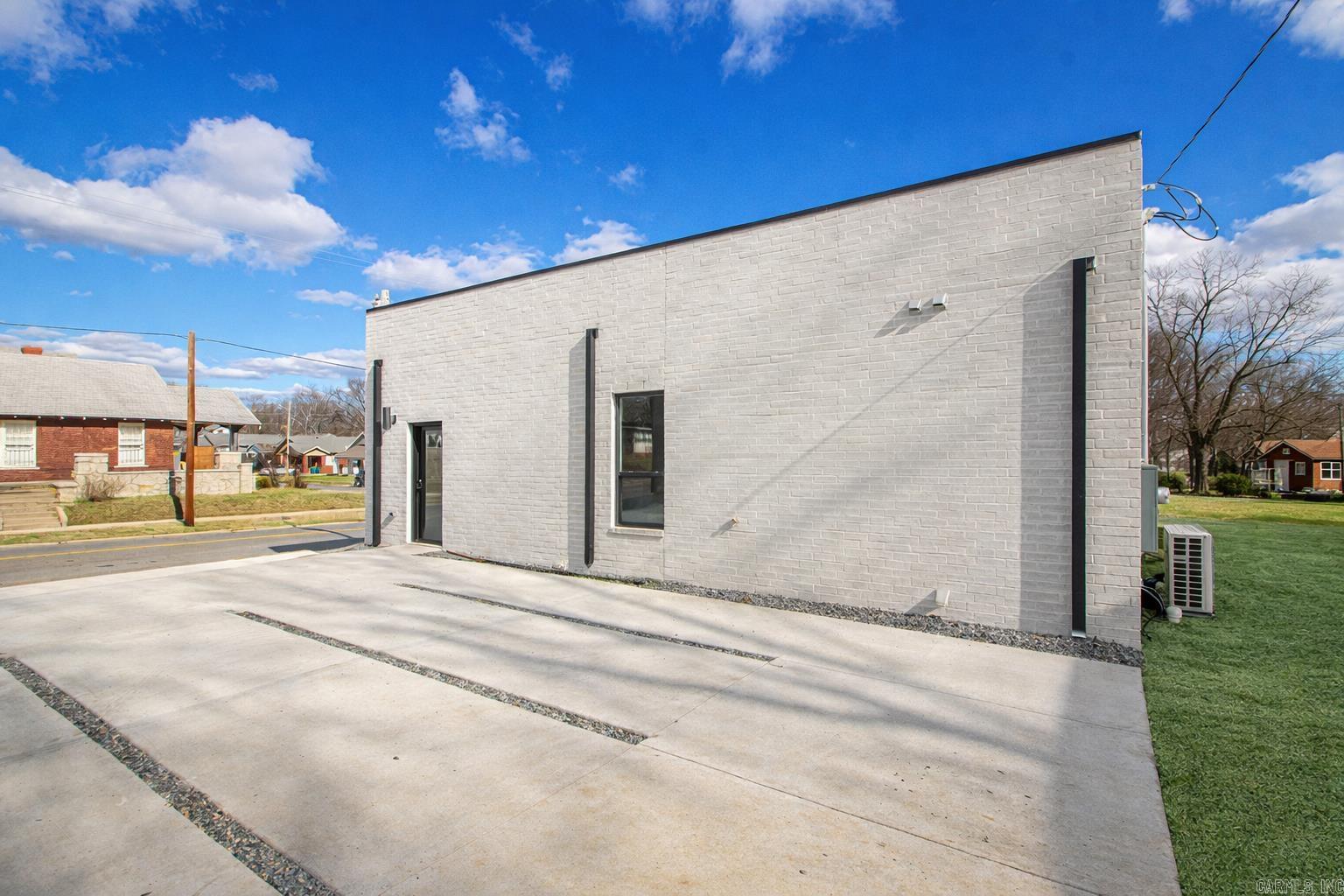 DODGES - Residential