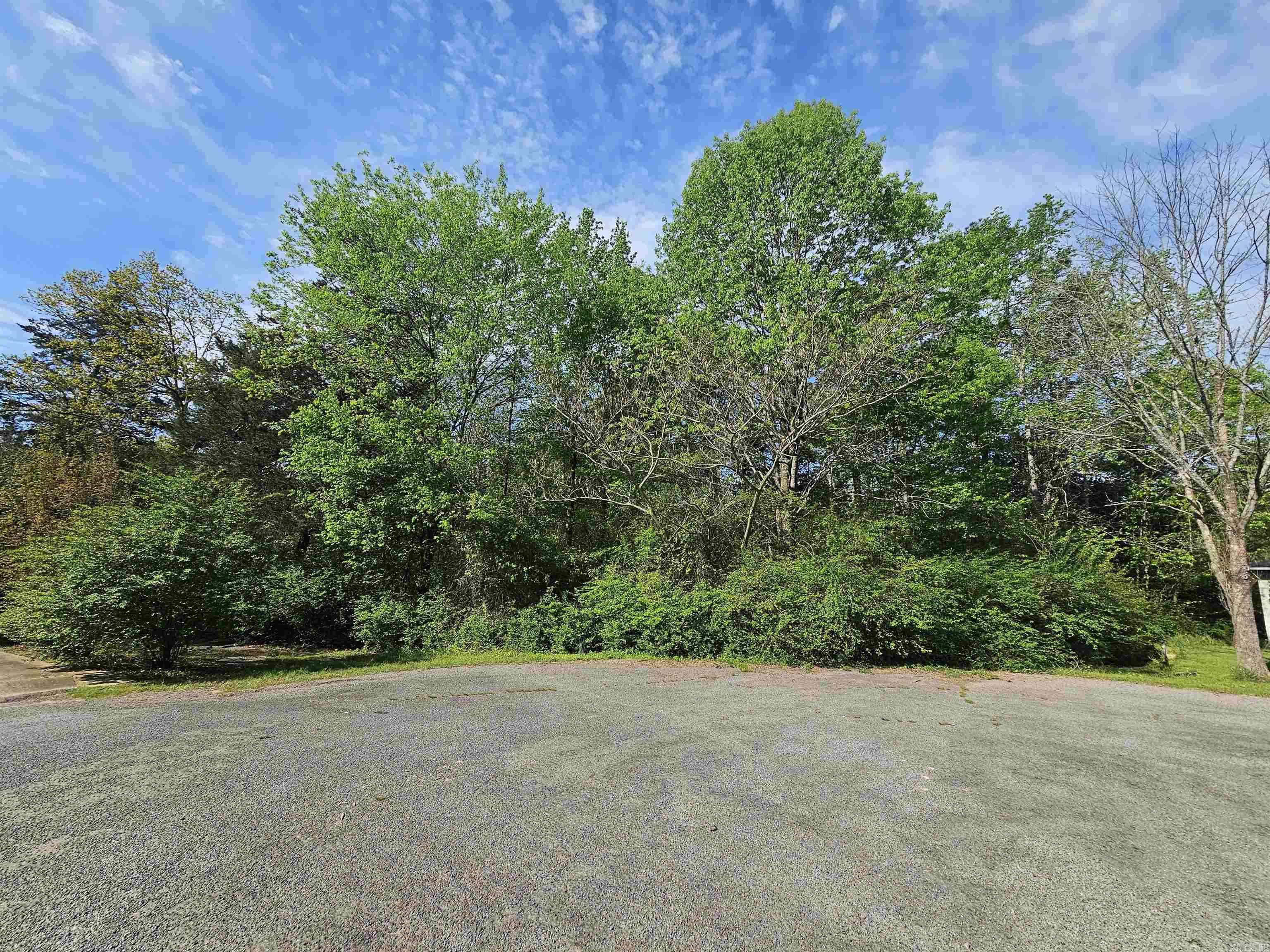 Lot 5 and 6 of Westgate Phase 1 Subdivision available for sale. Lots adjoin. These could be developed individually or left together. Site built homes only. Utilities available at road. First Electric Coop area electricity provider. Perryville city water and sewer. Fiber internet available.
