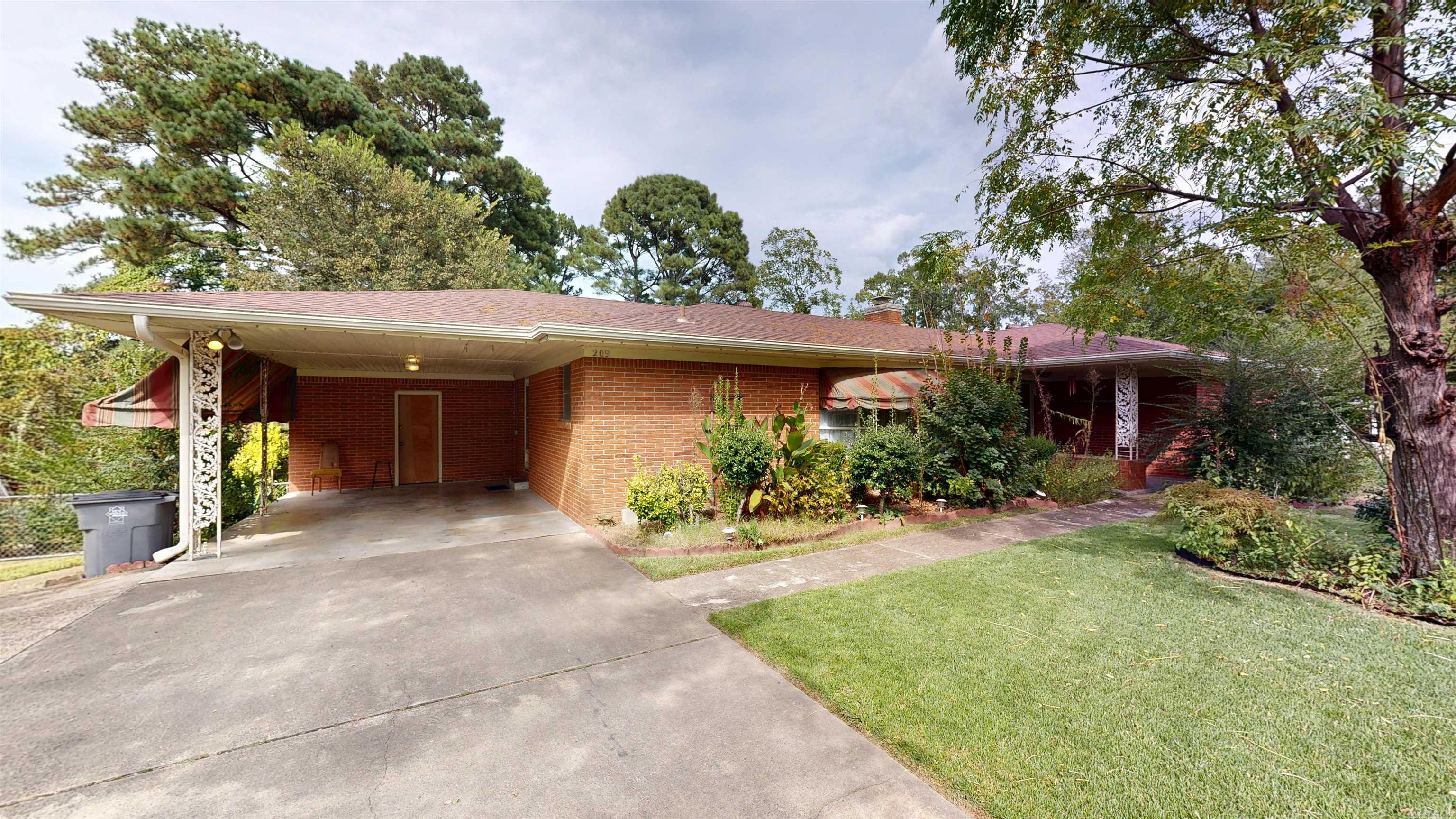 HILLCREST - Residential