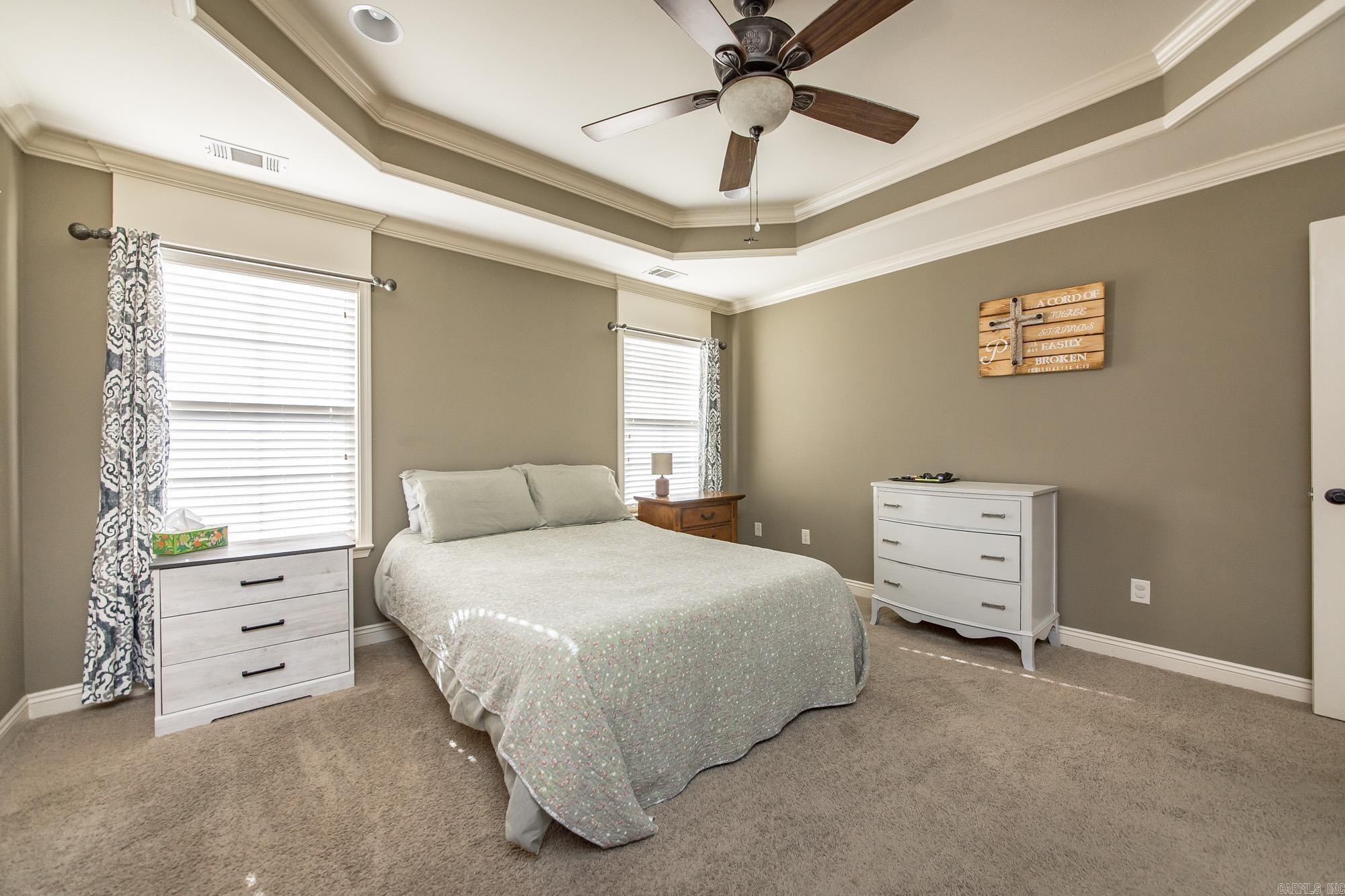 TWIN LAKES PLANNED - Residential