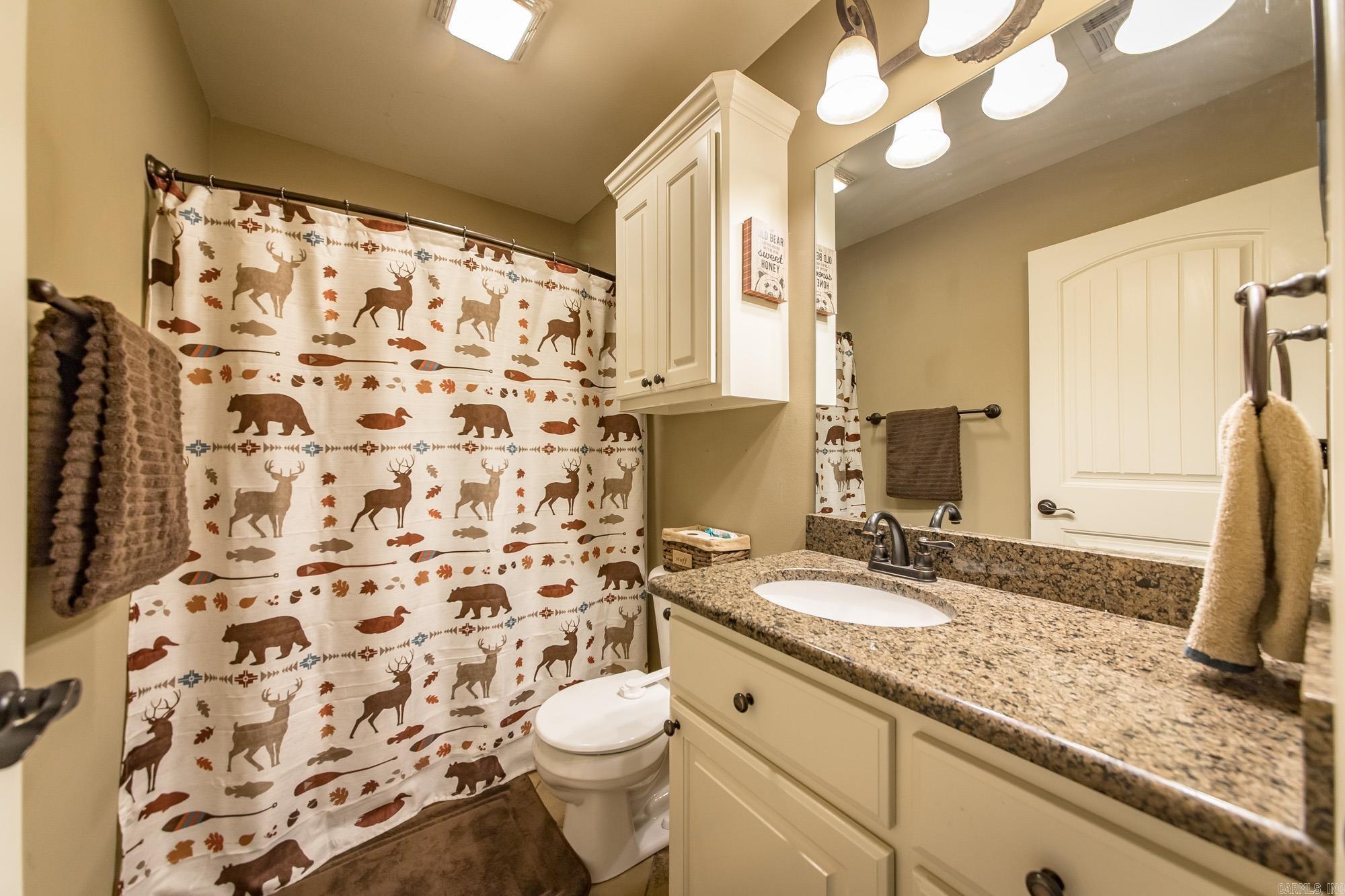 TWIN LAKES PLANNED - Residential