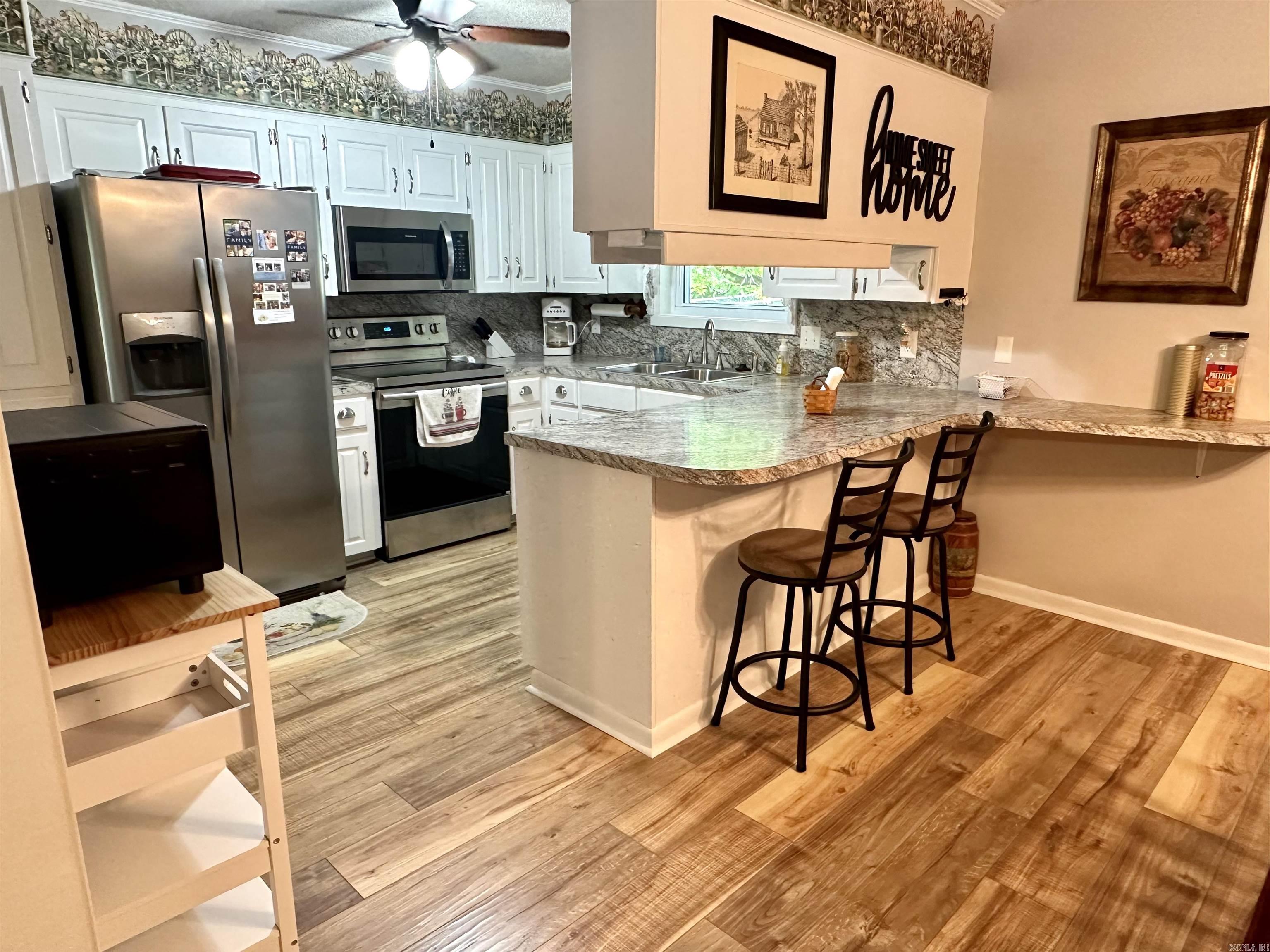 Lakeshore Heights - Residential