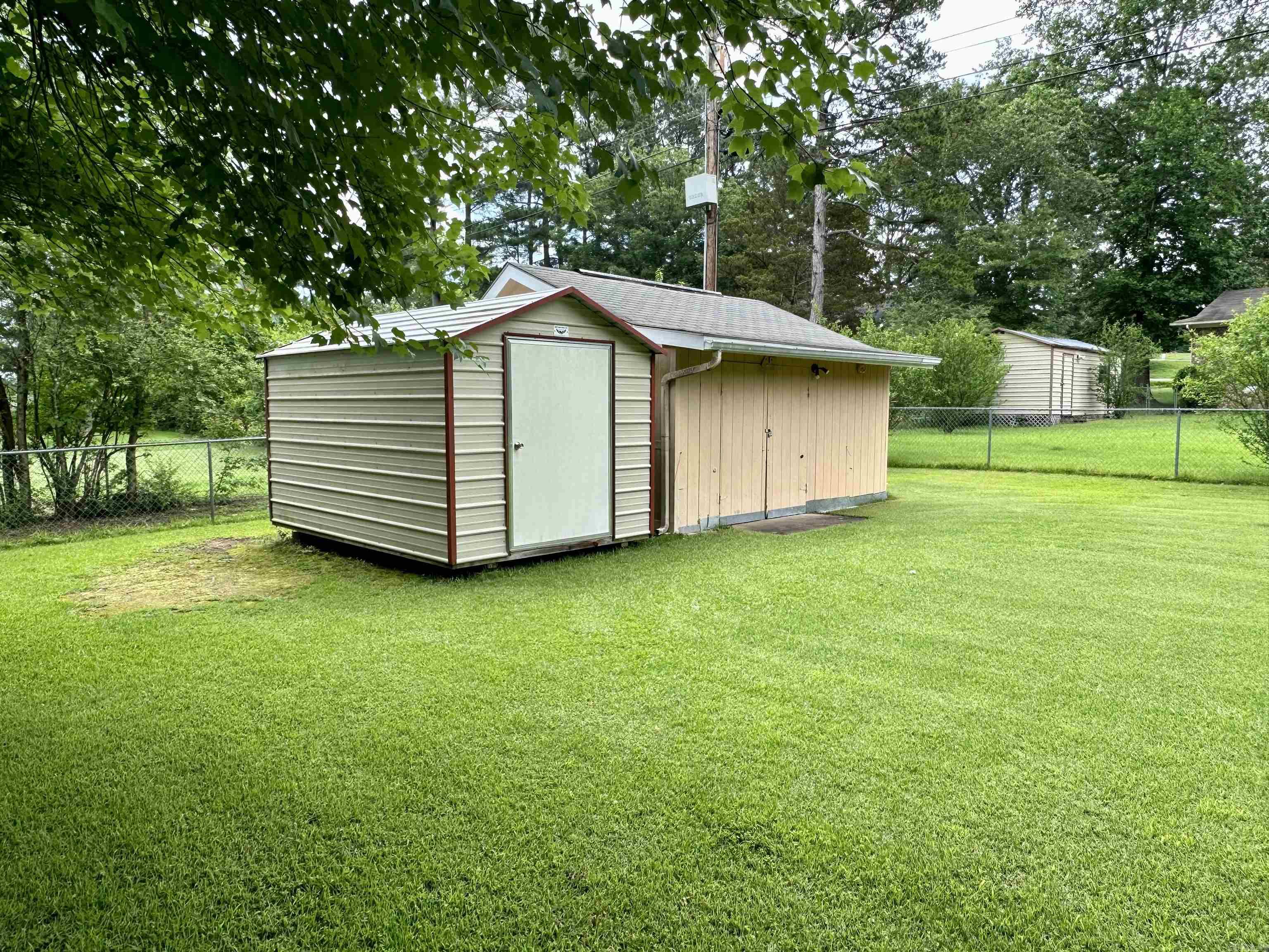 Lakeshore Heights - Residential