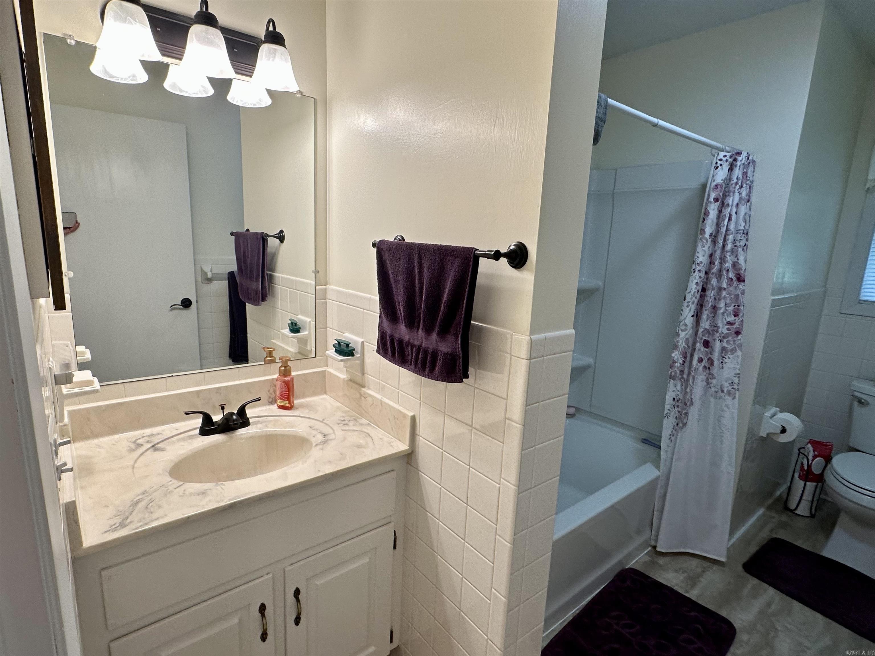 Lakeshore Heights - Residential