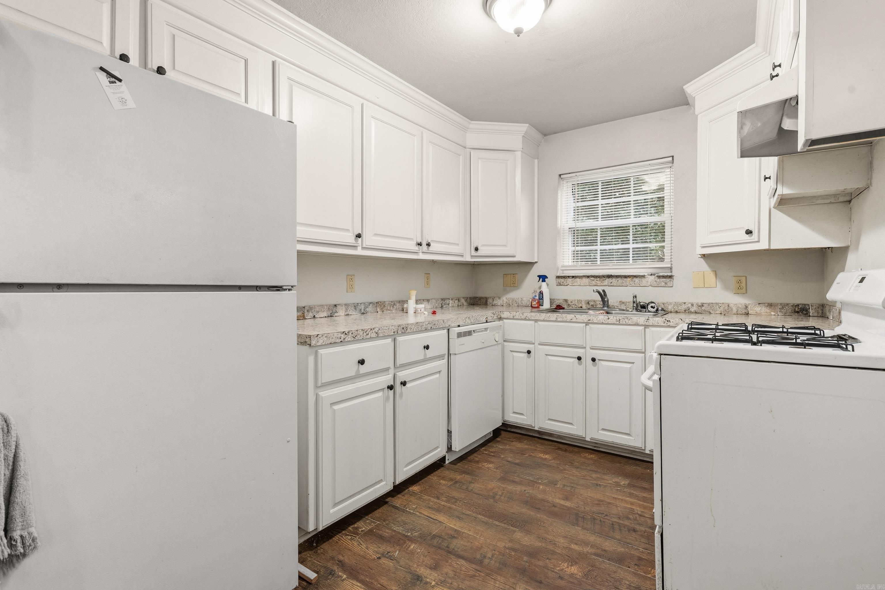 Irwin CJ - Residential