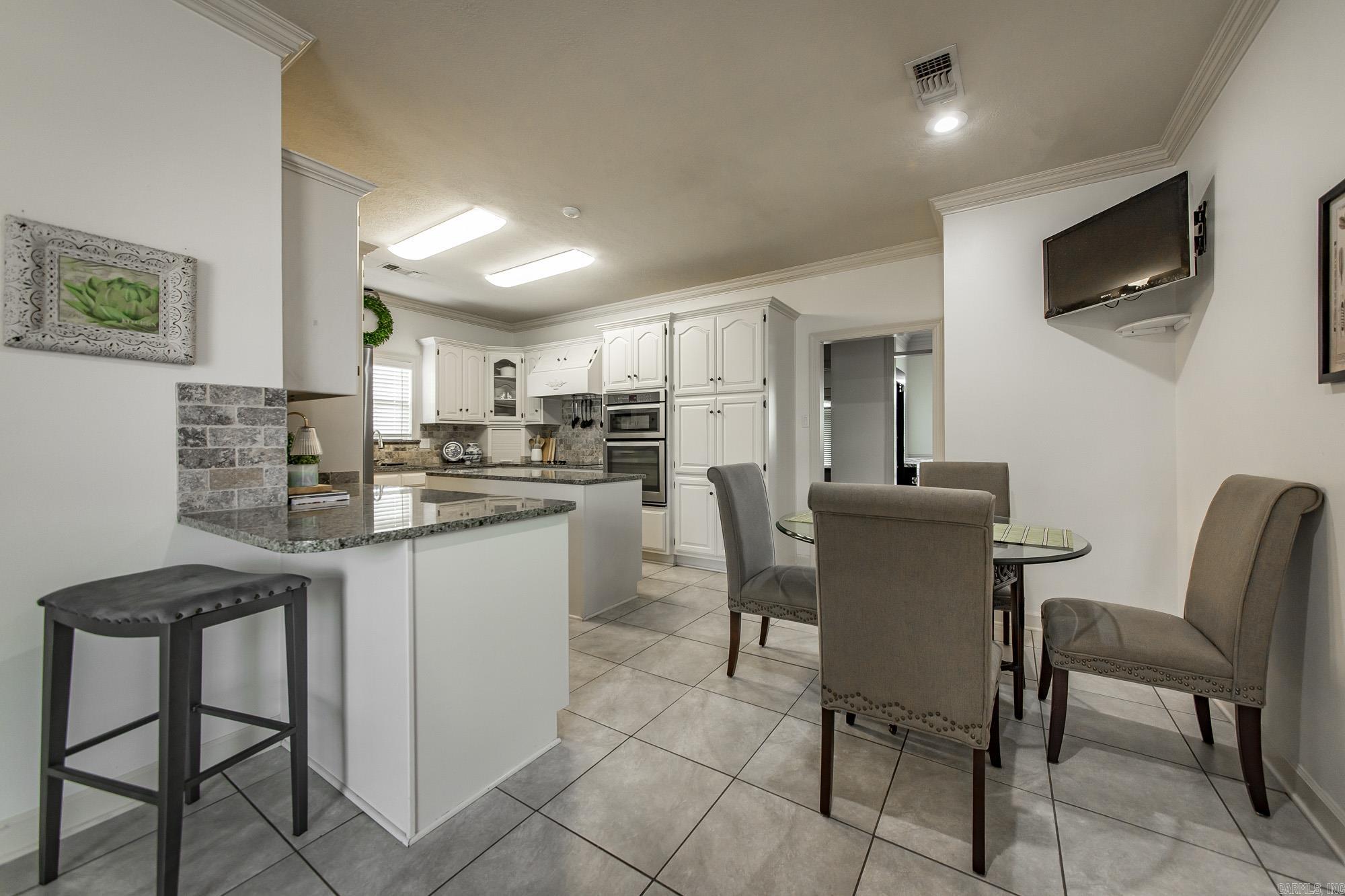 GREYSTONE - Residential