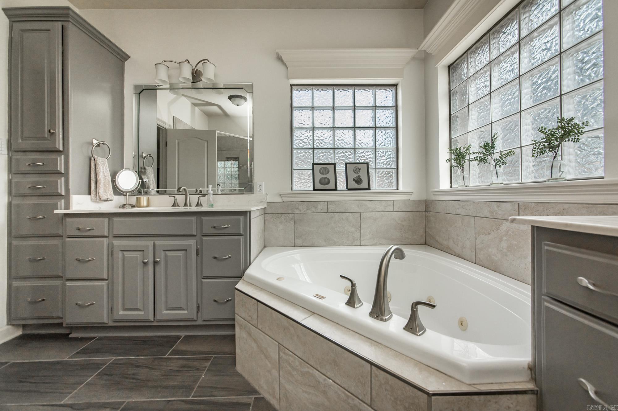 GREYSTONE - Residential