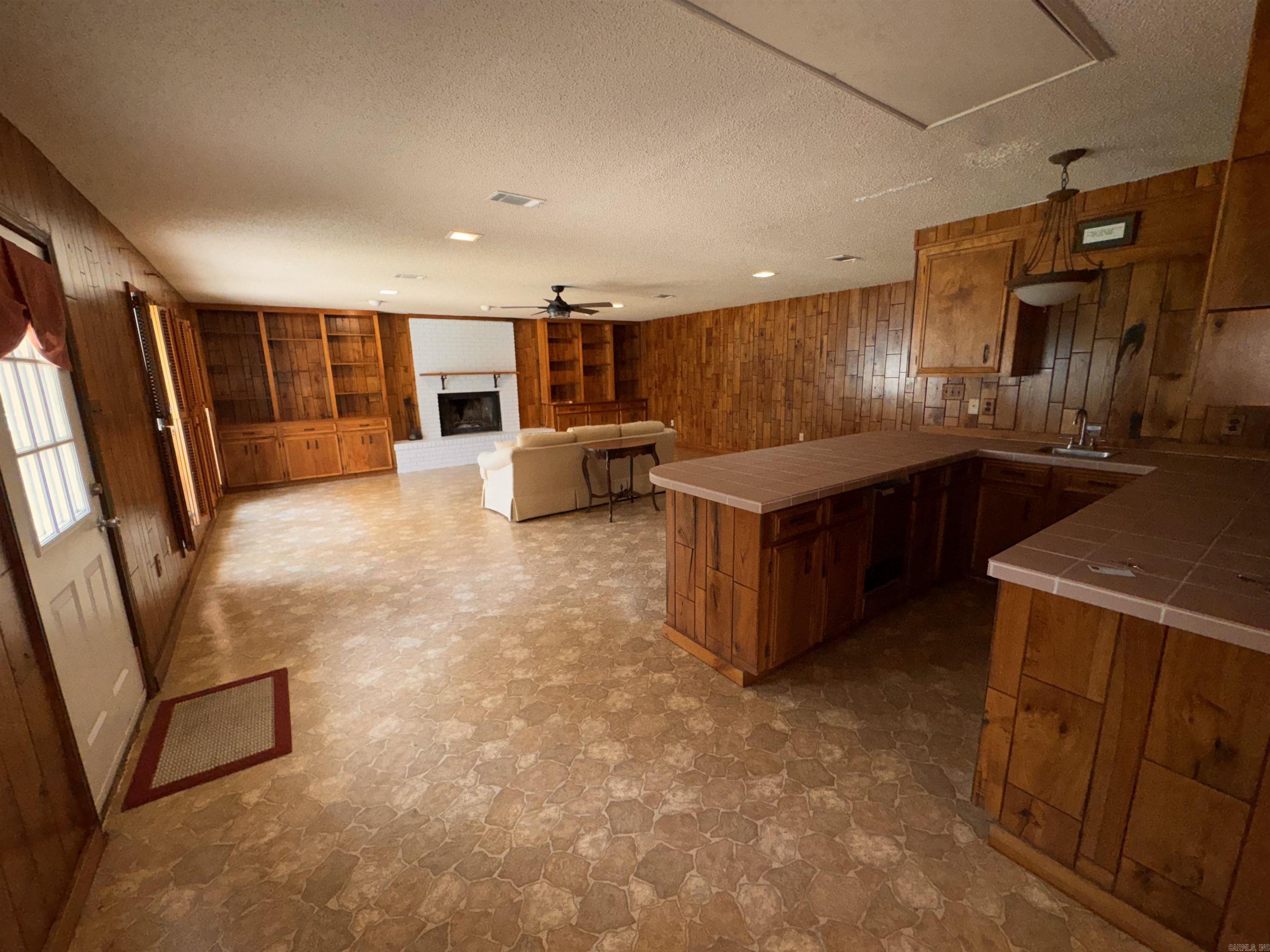 Coker Hampton - Residential