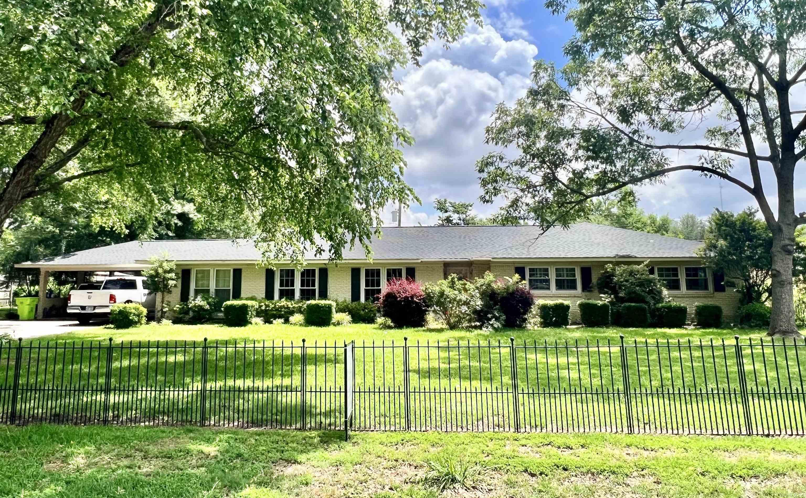 Coker Hampton - Residential