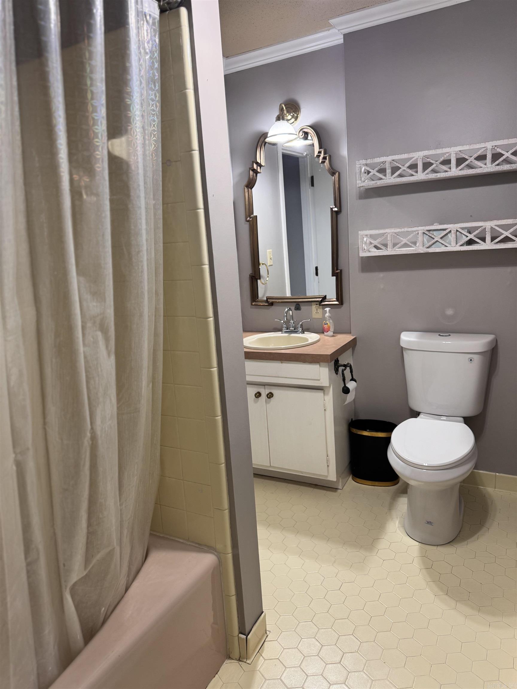 Coker Hampton - Residential