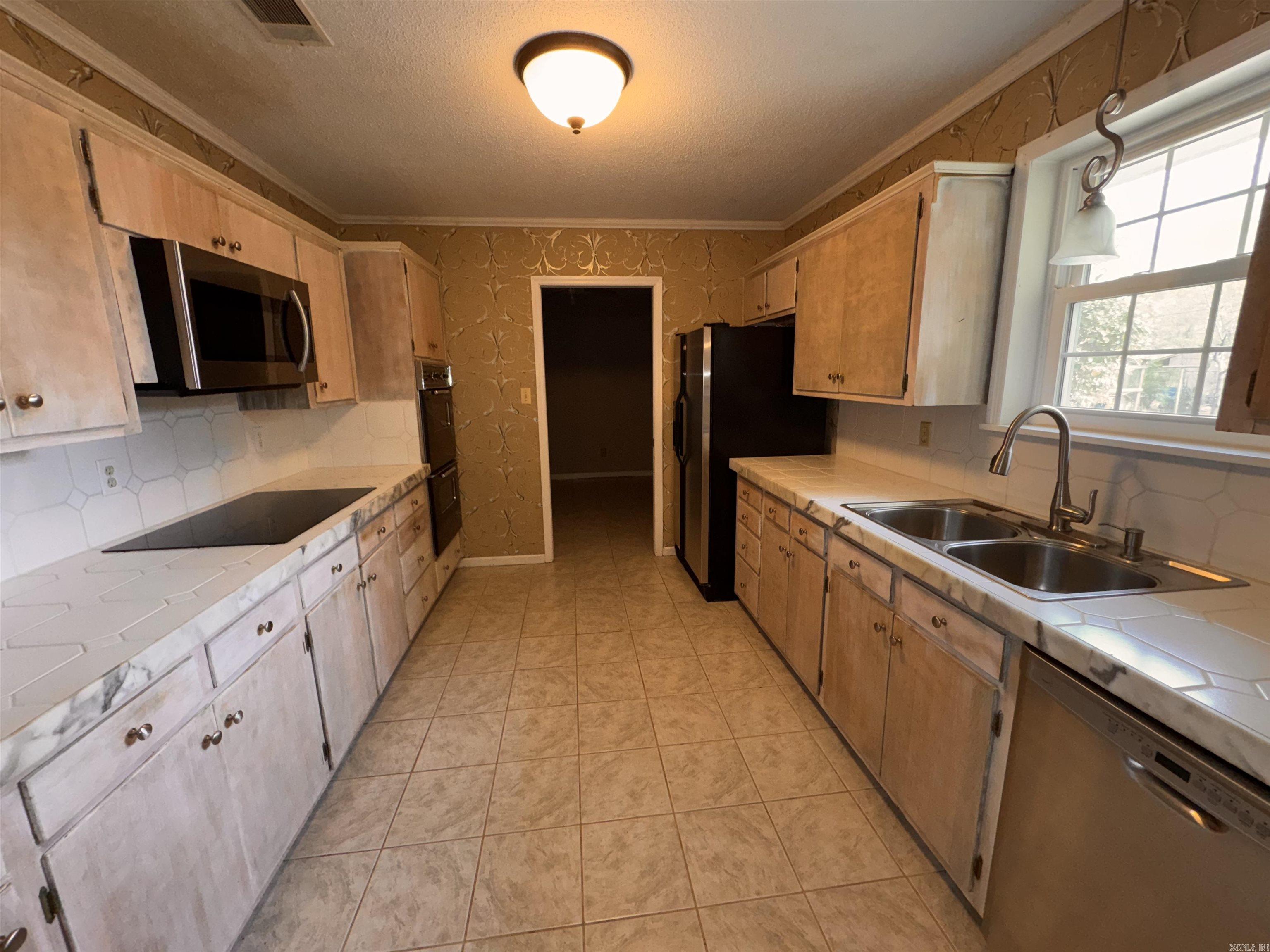 Coker Hampton - Residential