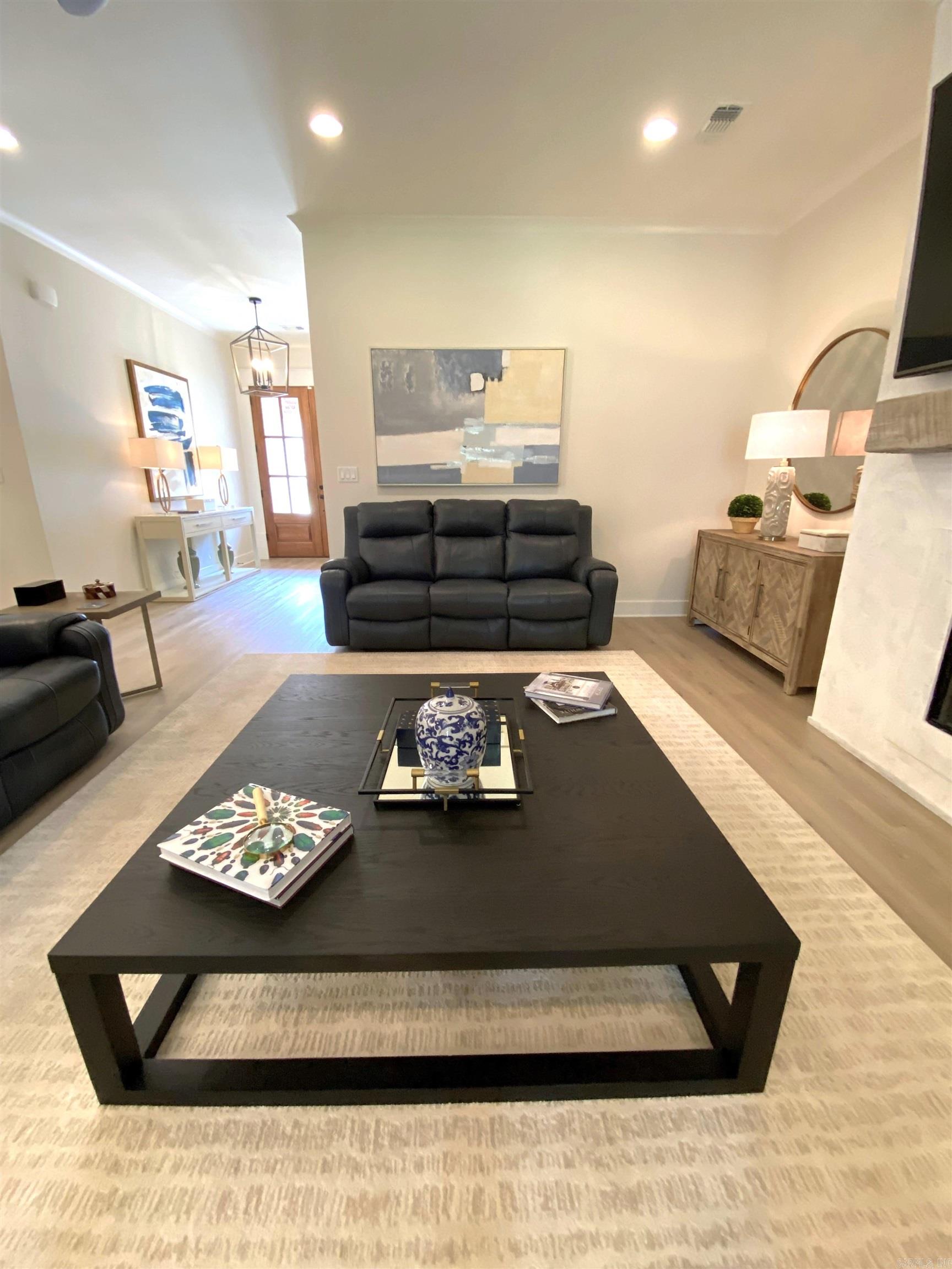 PARKSIDE ADDITION - Residential