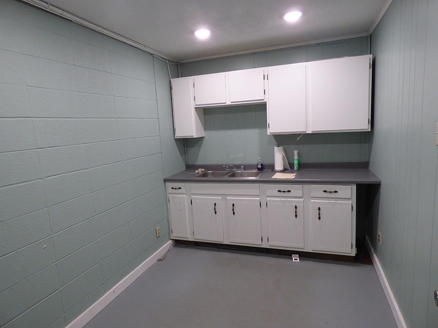 Hardy - Commercial Sale