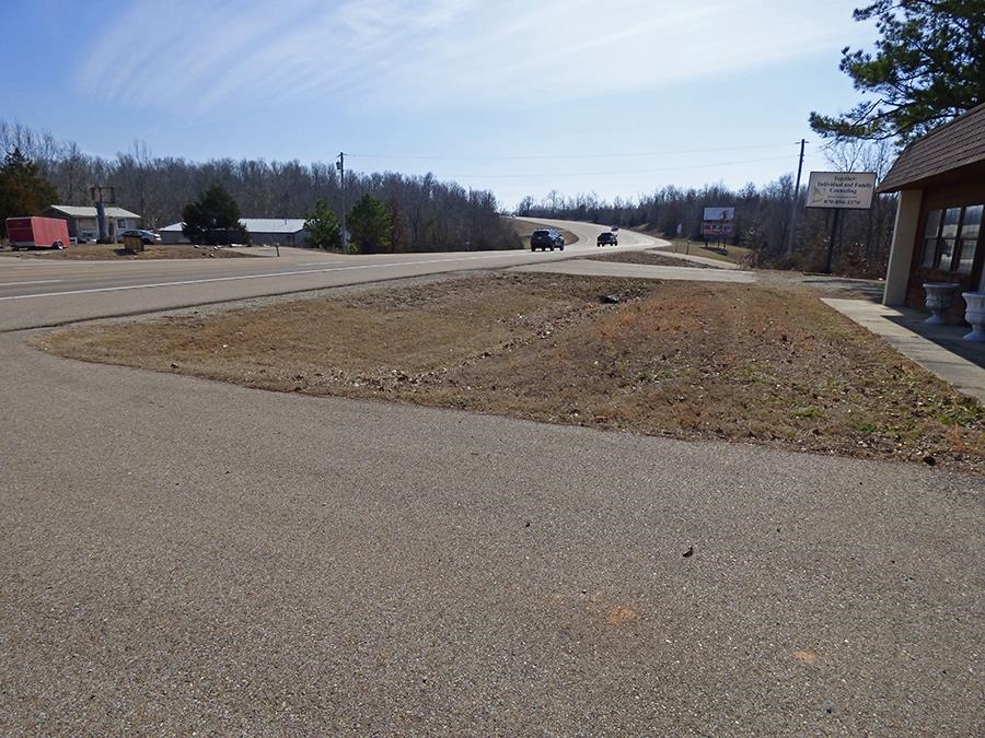 Hardy - Commercial Sale