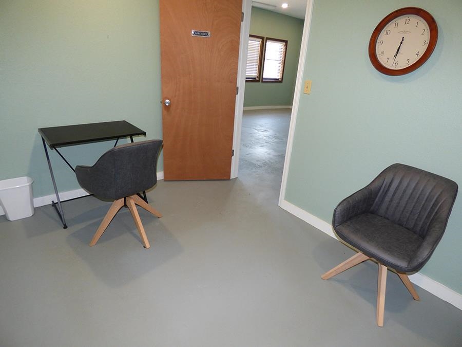 Hardy - Commercial Sale