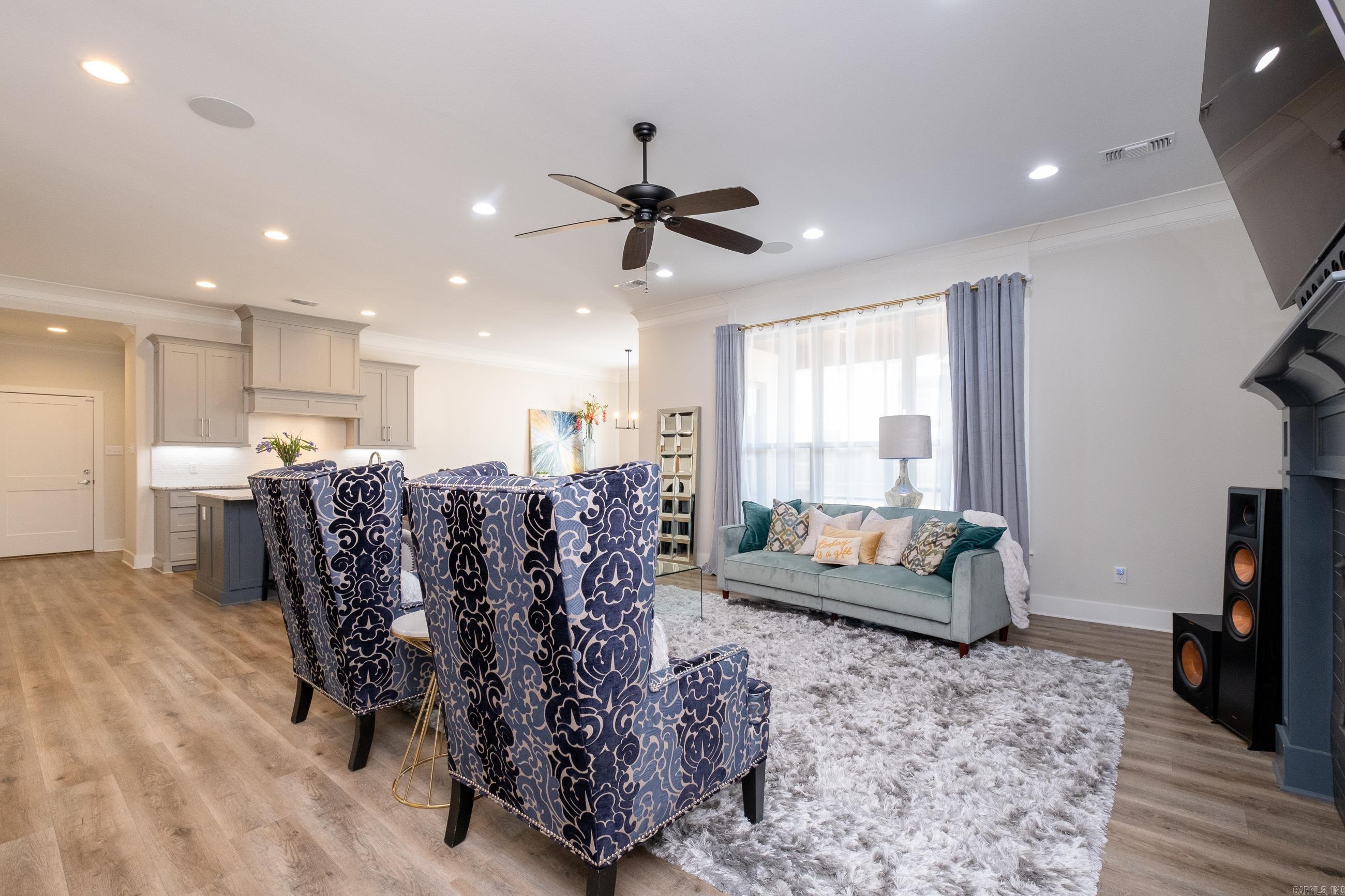 CHENAL VALLEY "CAUREL COURT" - Residential