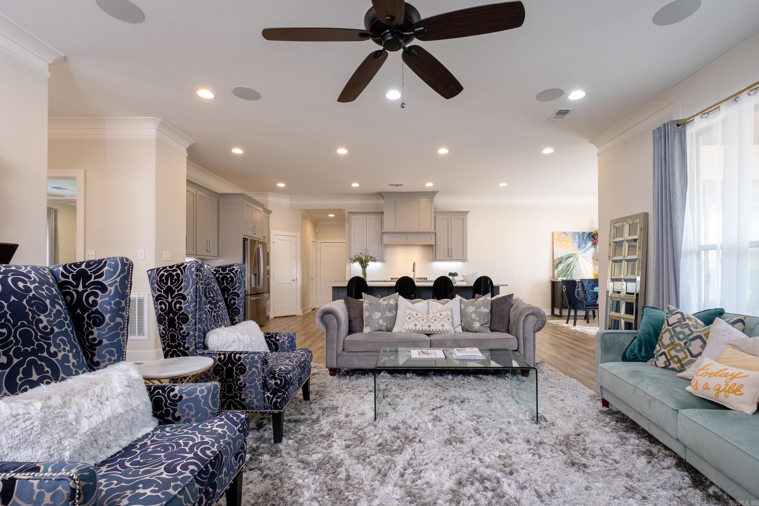 CHENAL VALLEY "CAUREL COURT" - Residential