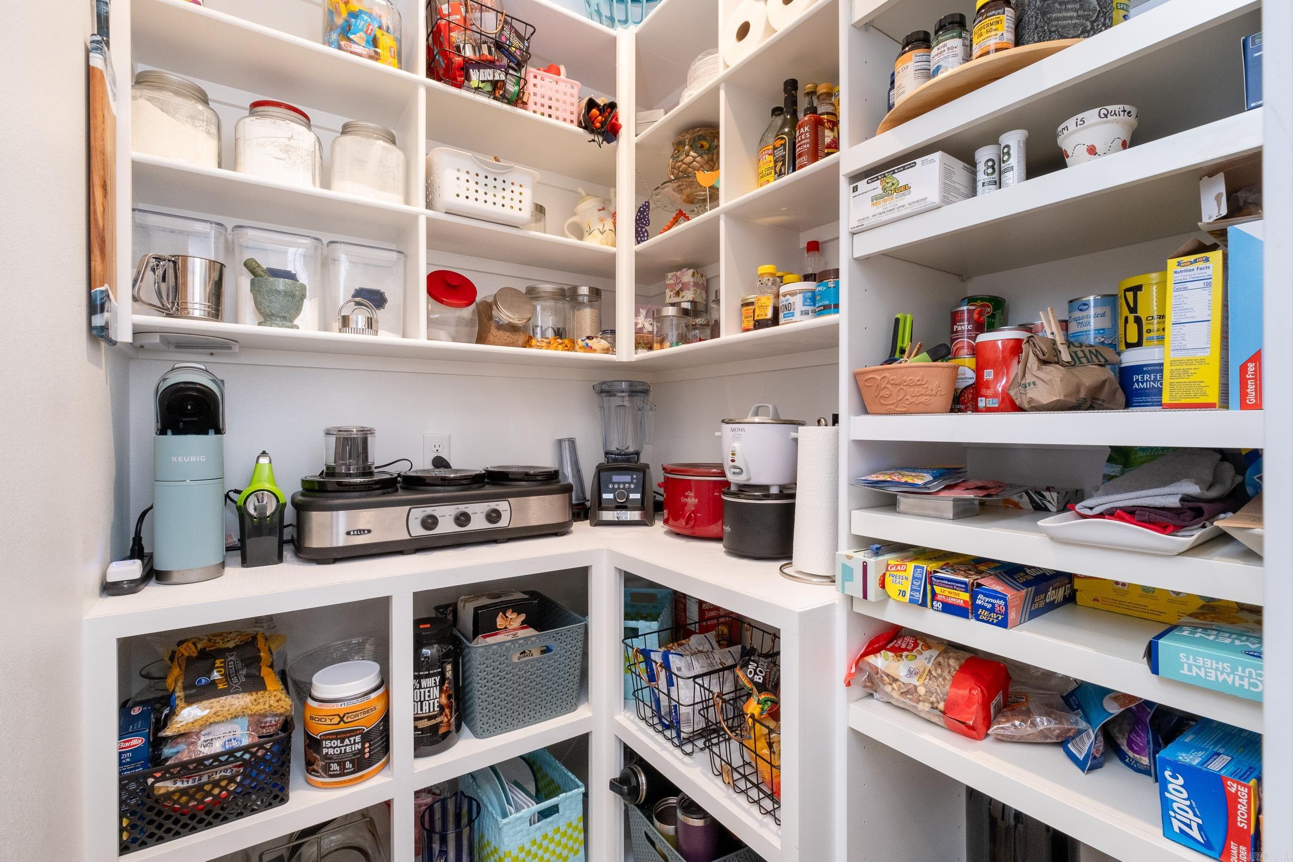 CHENAL VALLEY "CAUREL COURT" - Residential