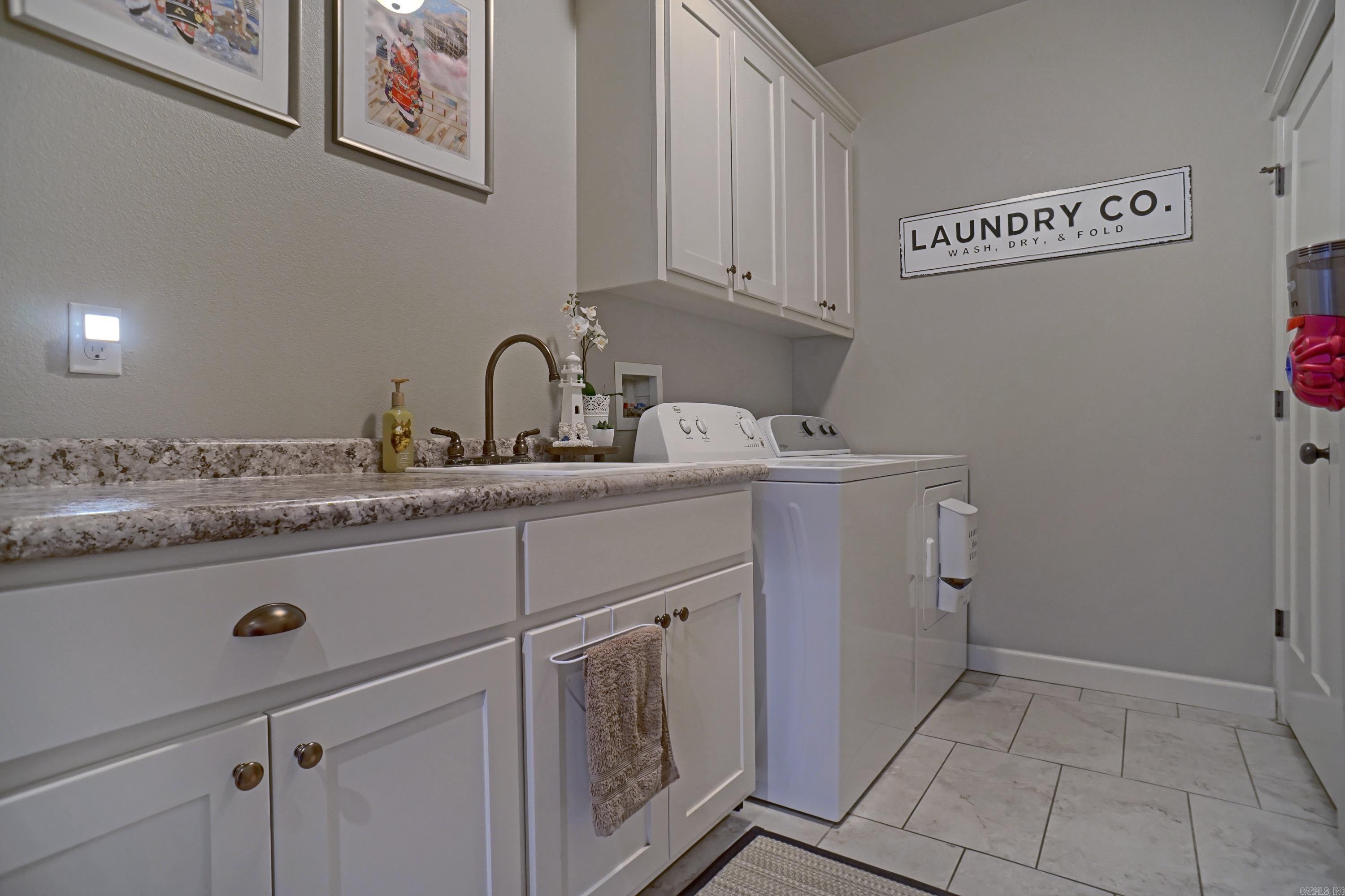 OVERLAND PARK - Residential