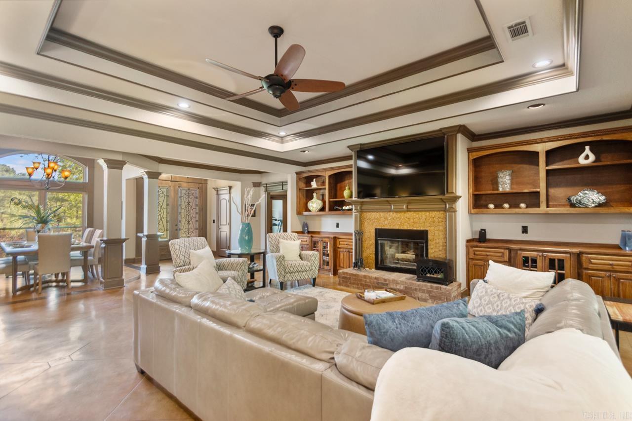 RIVER RIDGE ESTATES - Residential