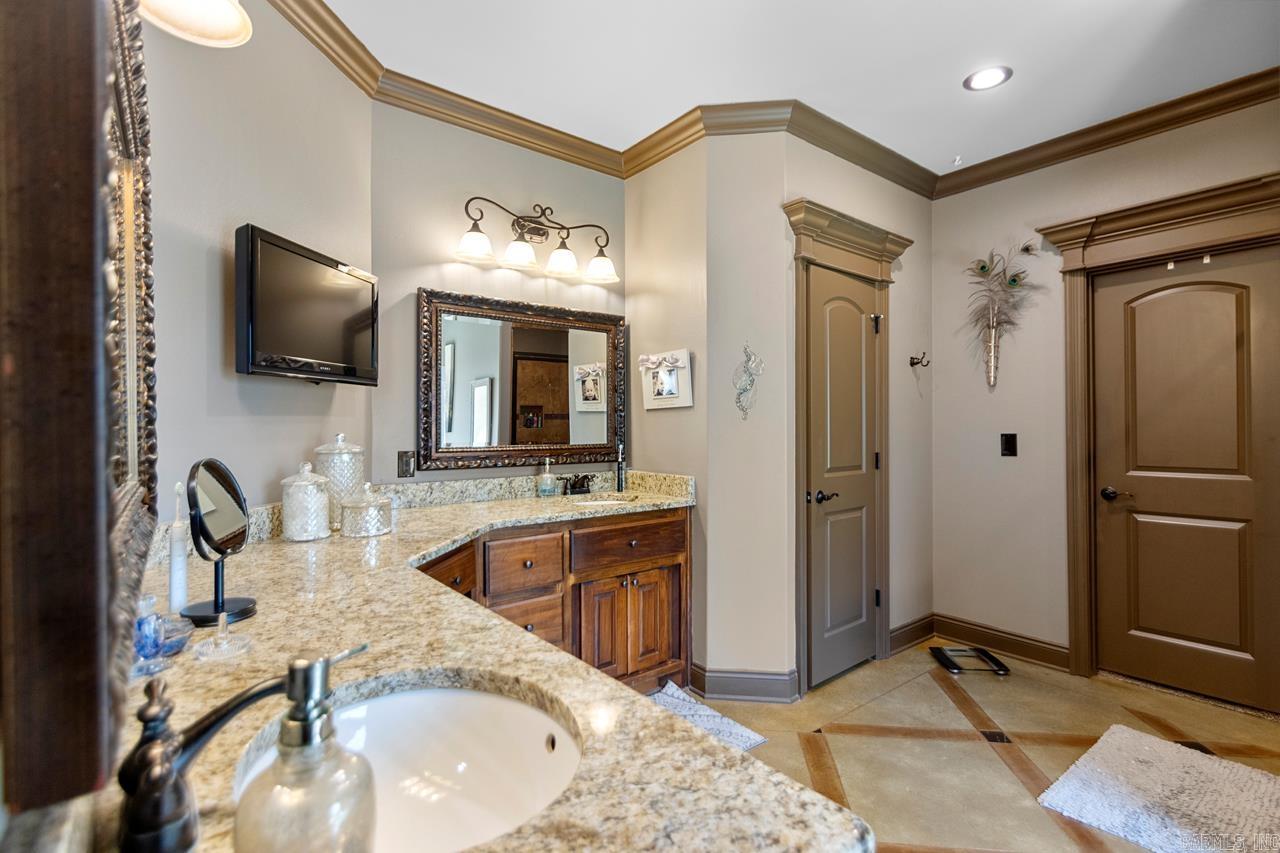 RIVER RIDGE ESTATES - Residential