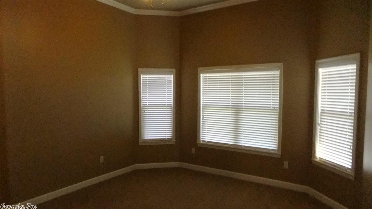 CAPITOL LAKES ESTATES - Residential