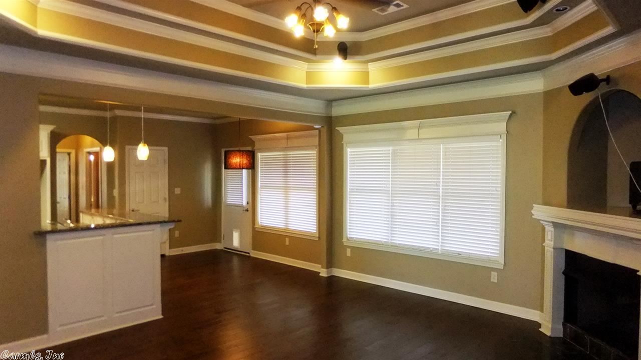 CAPITOL LAKES ESTATES - Residential